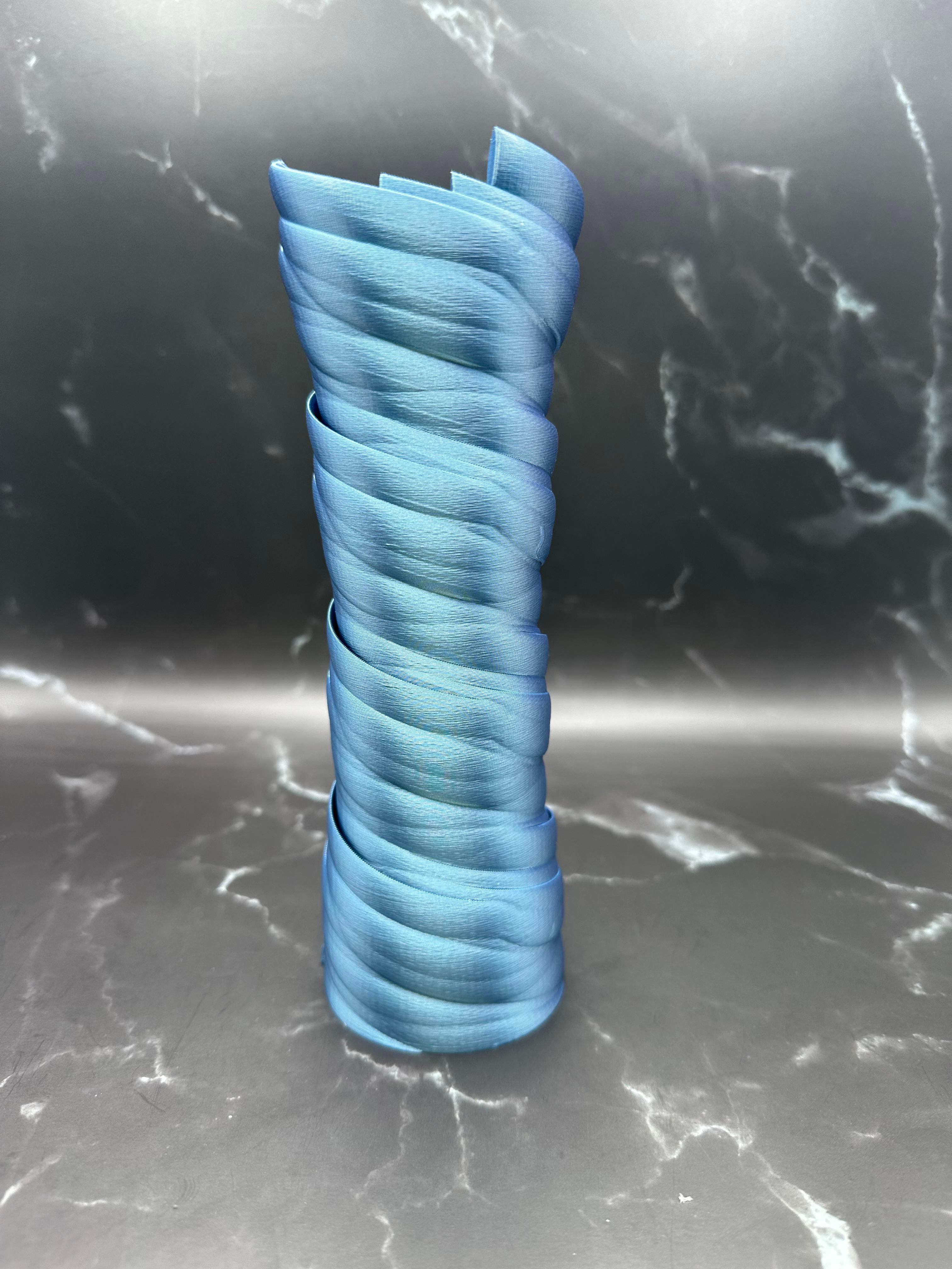 Wrapped Vase 3d model