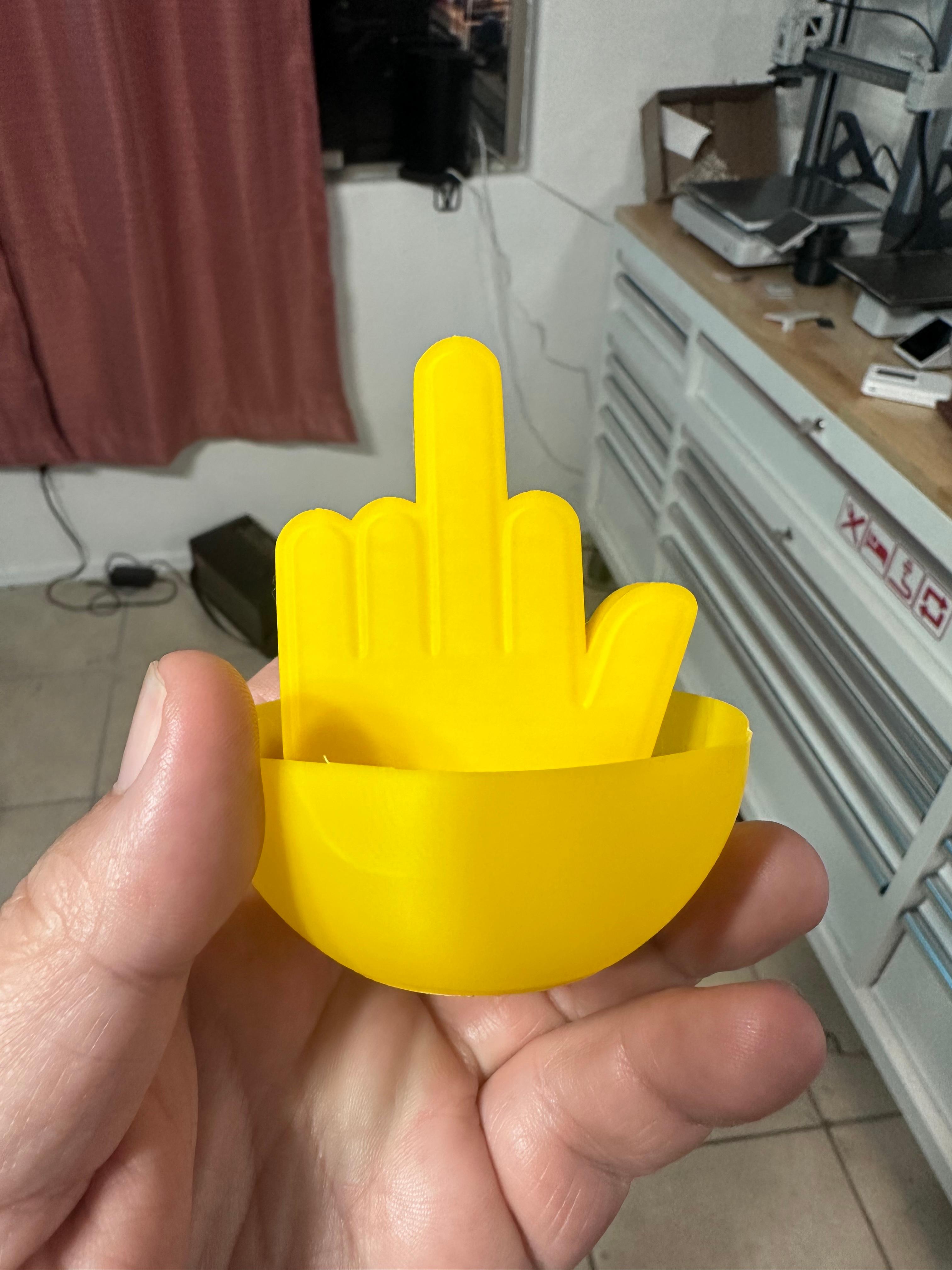 PRINT IN PLACE CRACKABLE EGG - MIDDLE FINGER 3d model