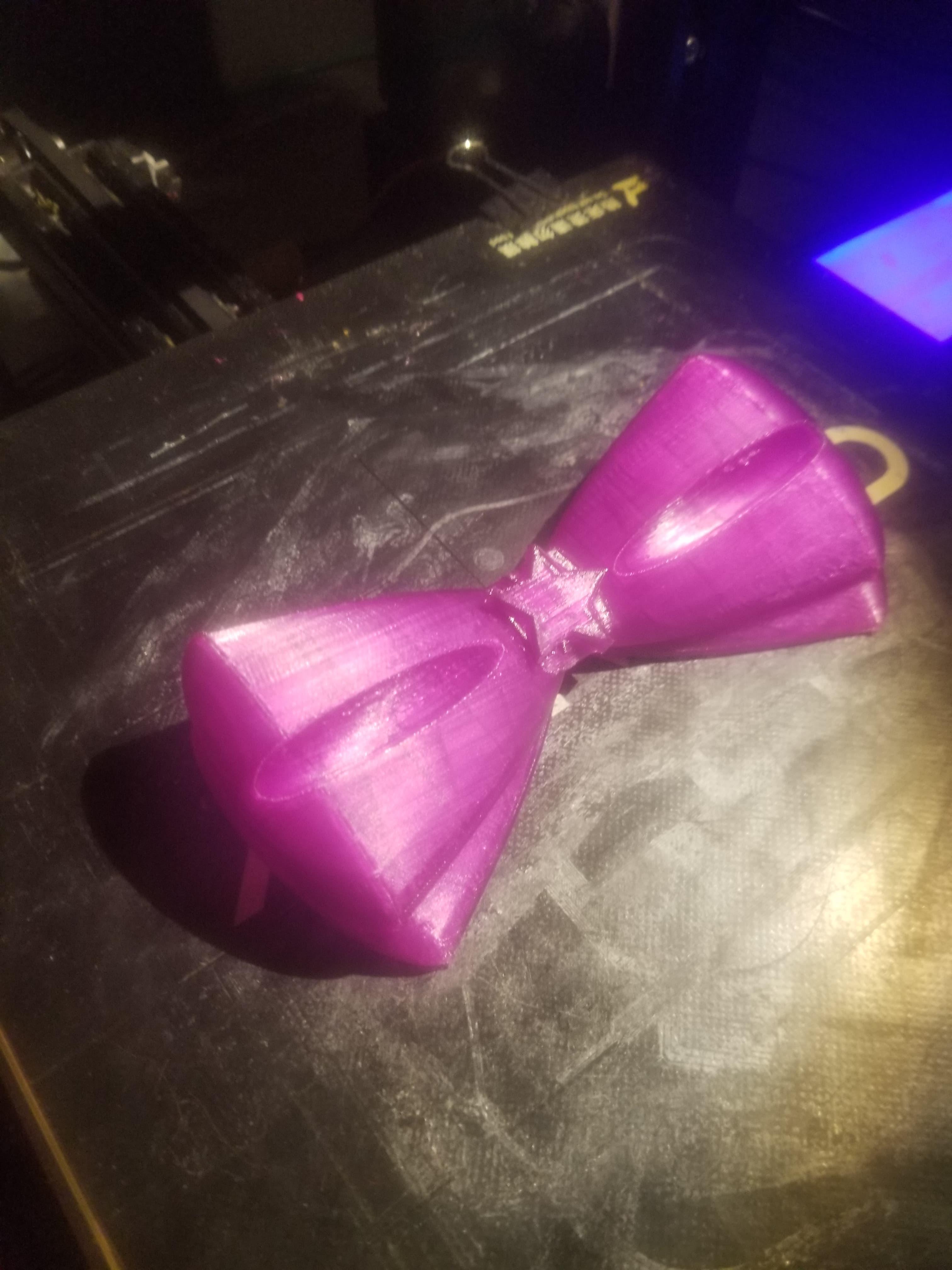 FHW: Bowtie bent v1. Star 3d model