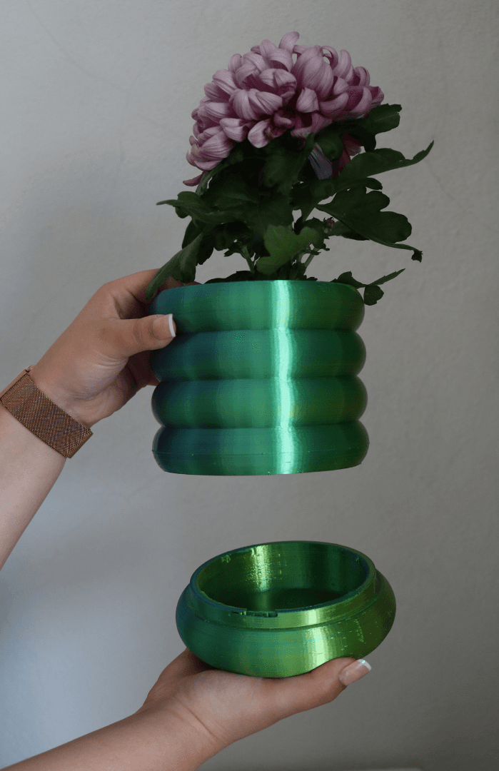 Round Torus Planter / Vase 3d model