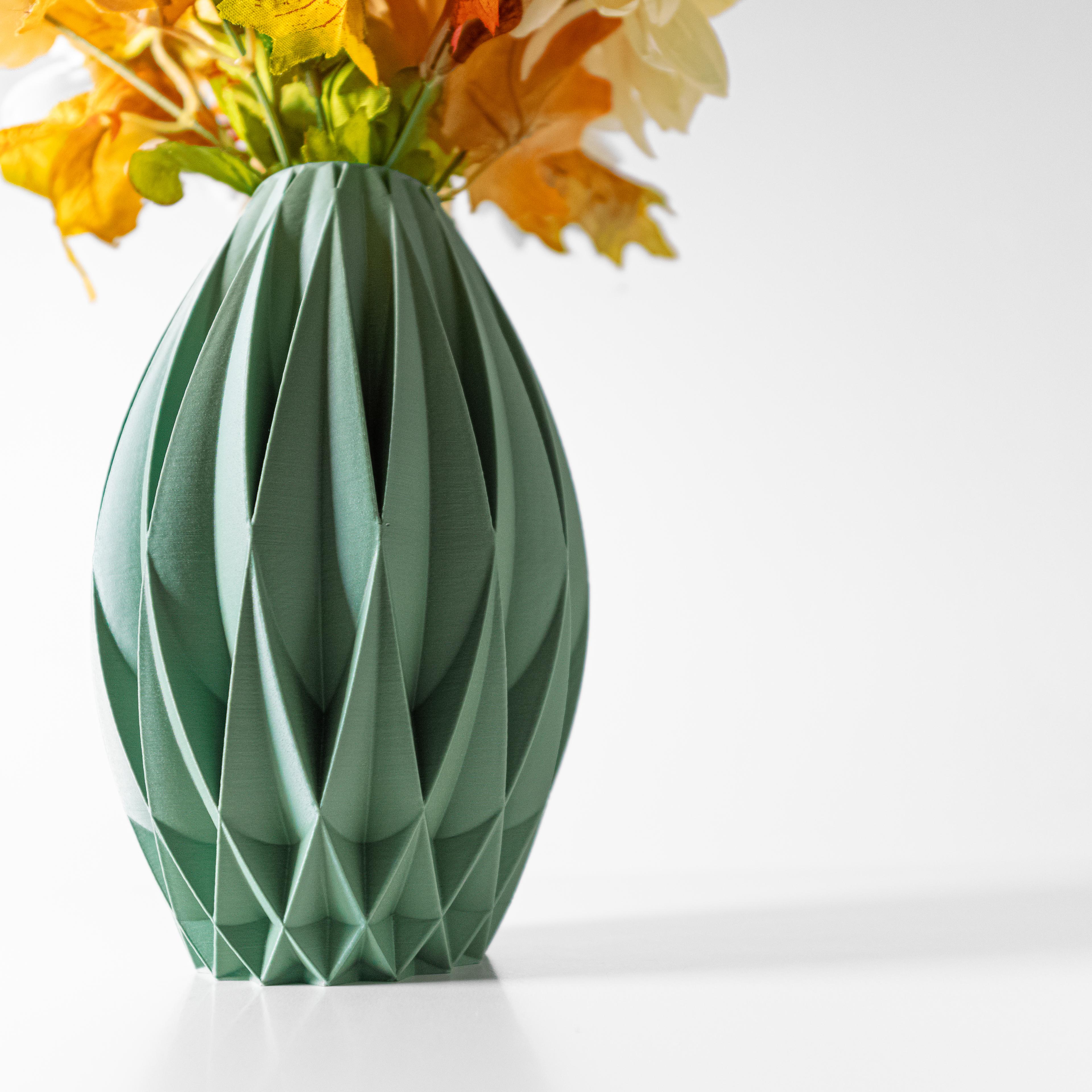 The Kivra Vase, Modern and Unique Home Decor for Dried and Preserved Flower Arrangement  | STL File 3d model