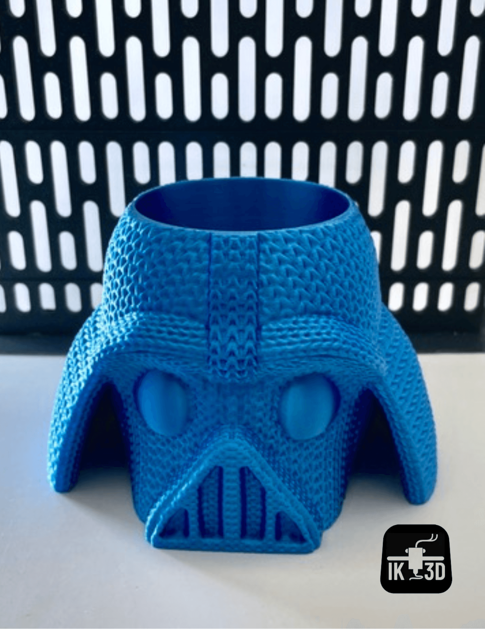 Knitted Star Wars Darth Vader Figurine / Planter / Pot  - Polymaker Silk Beluga - Blue/Silver PLA - 3d model