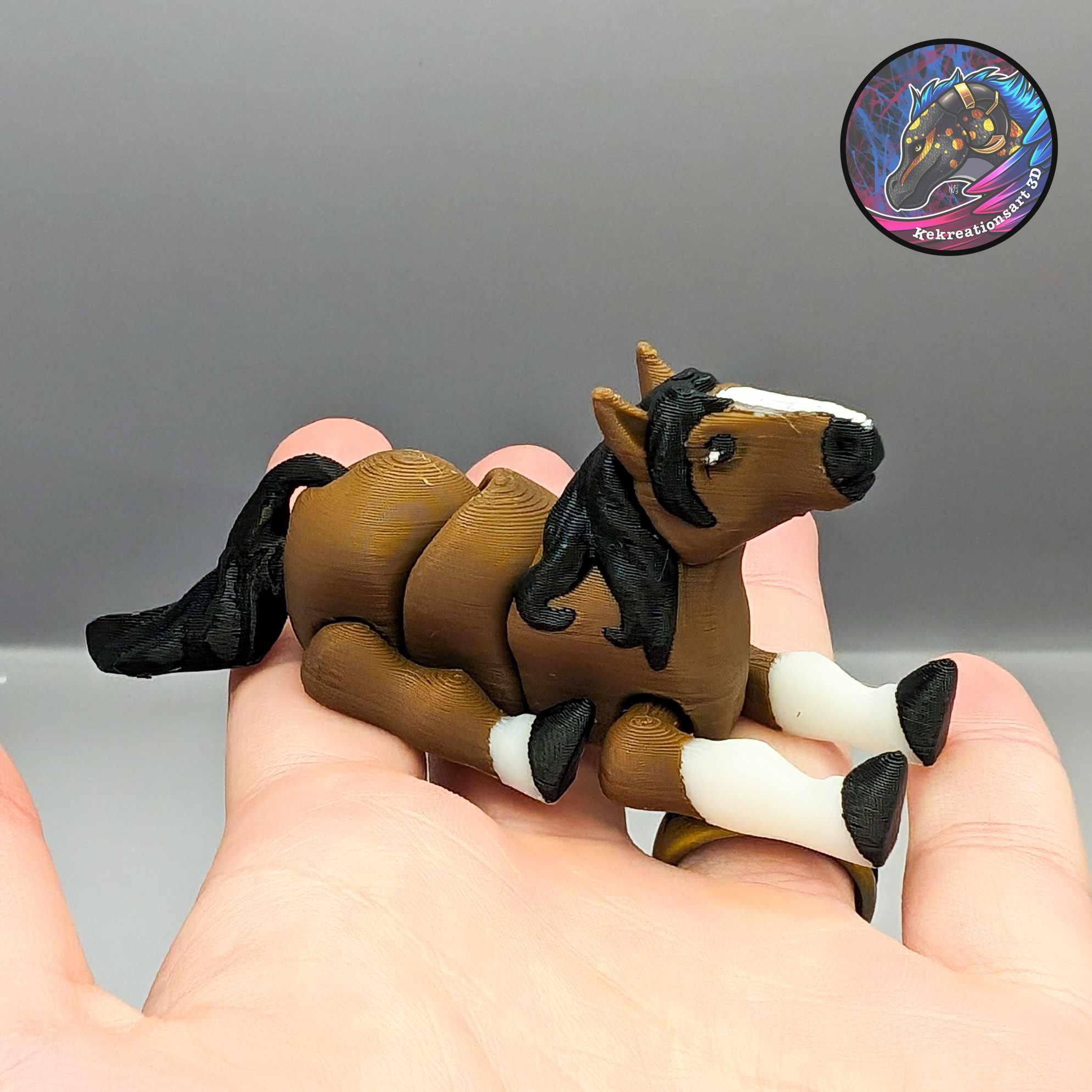 Baby flexi horse keychain 3d model