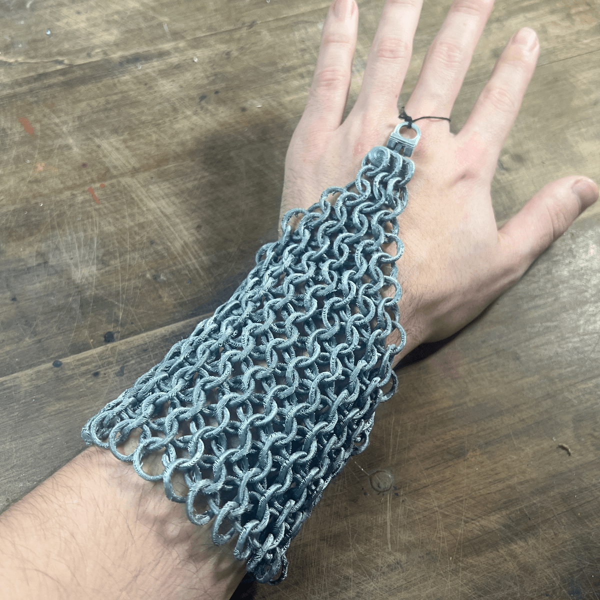 Elegant 3D-Printed Chainmail Slave Bracelet Design 3d model