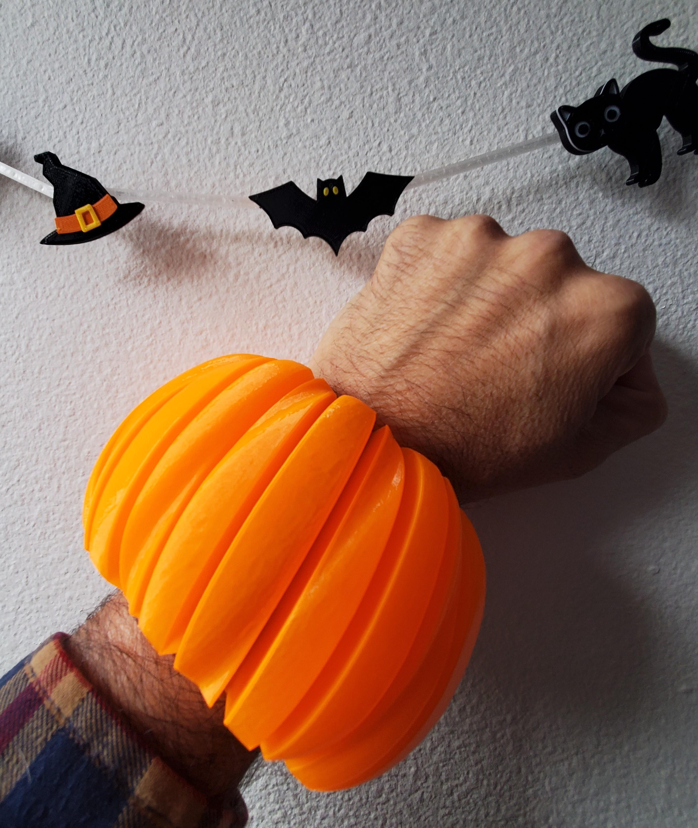 Flexi Fidget Angled Pumpkin 3d model