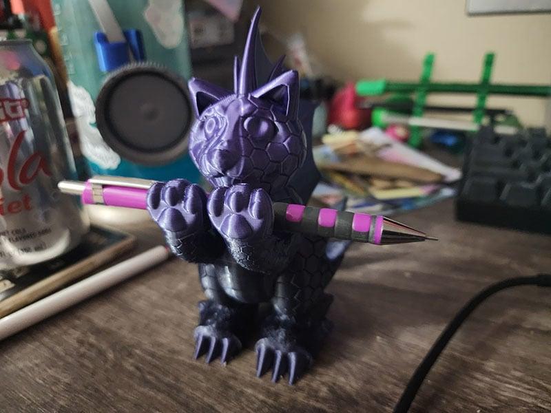 Katie, the Sea Kitty Kaiju Pen Holder (Supportless) 3d model