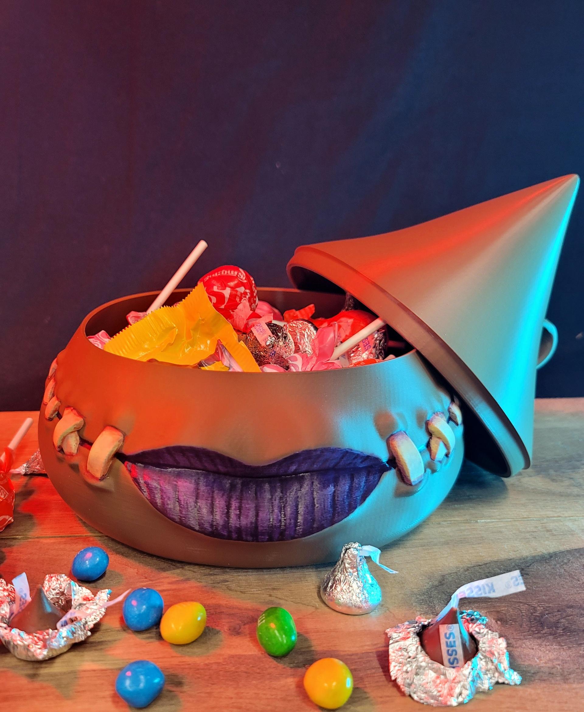 Kiss of Treats candy bowl 3d model