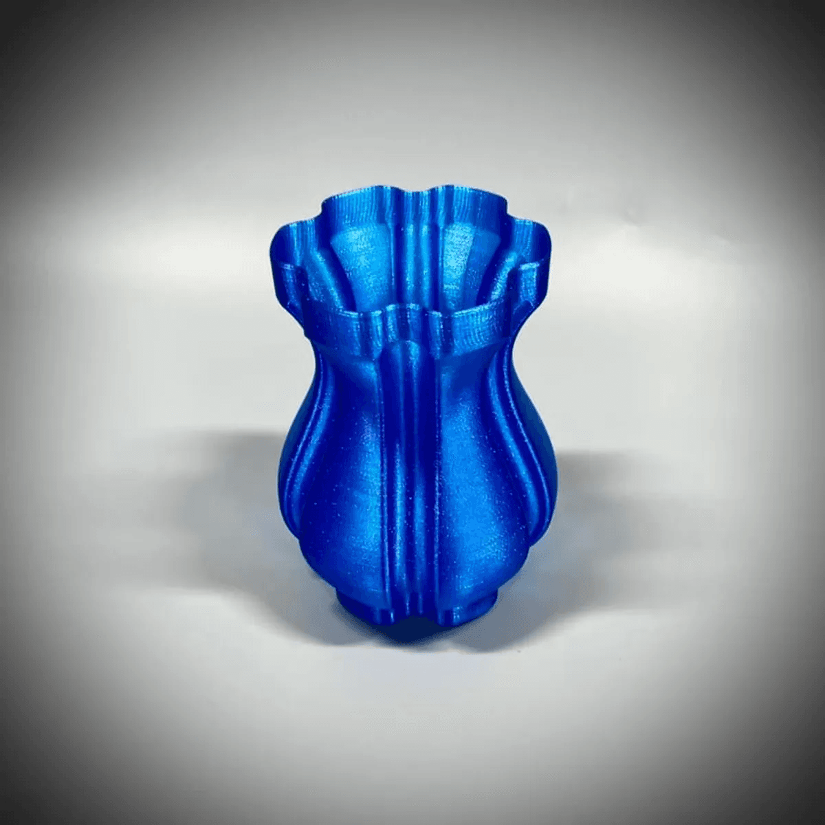 Tulip Vase 3d model