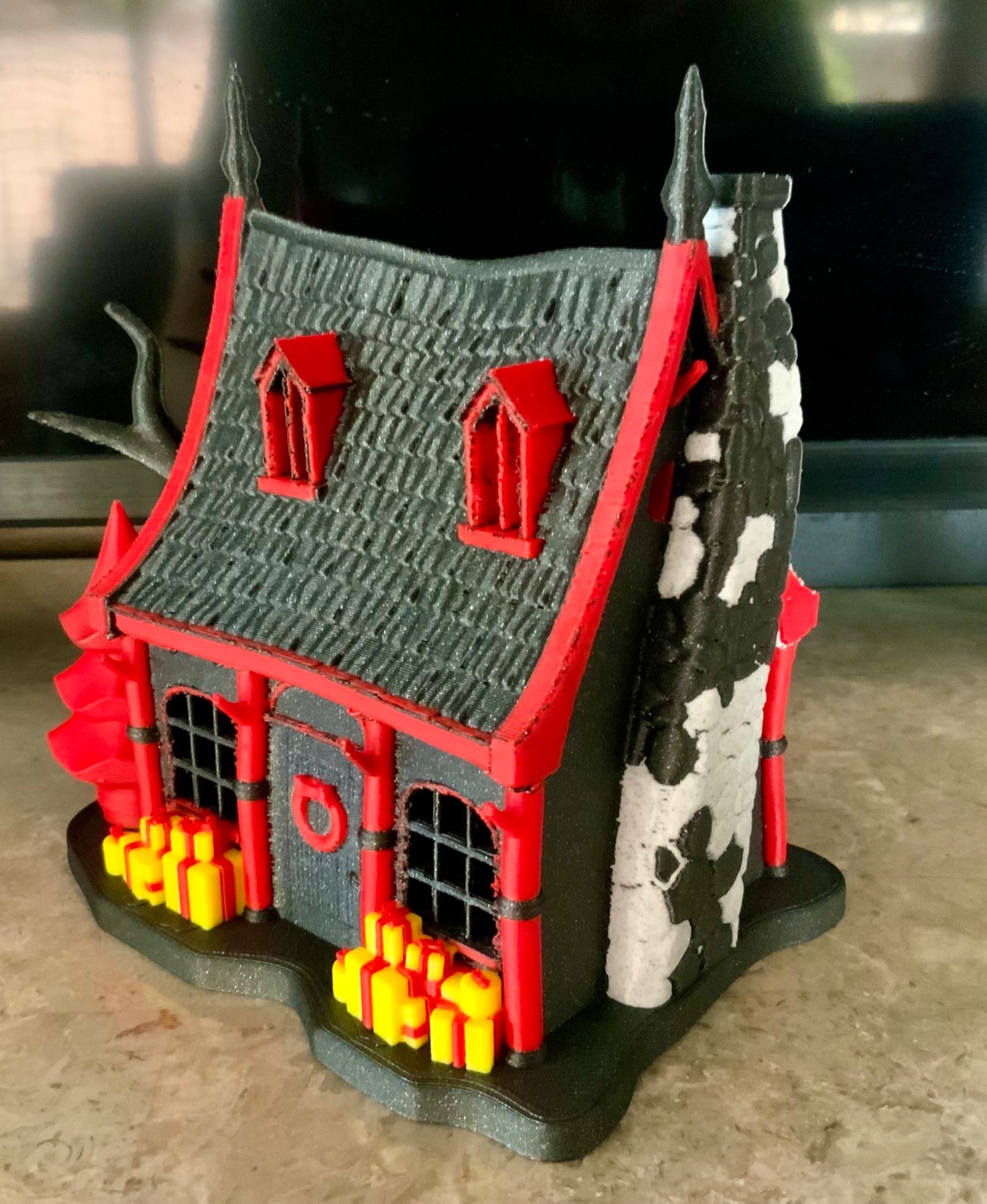 The Christmas Cottage - My MMU paint job was terrible, but it prints great!  Now to find colors that are less spooky… - 3d model