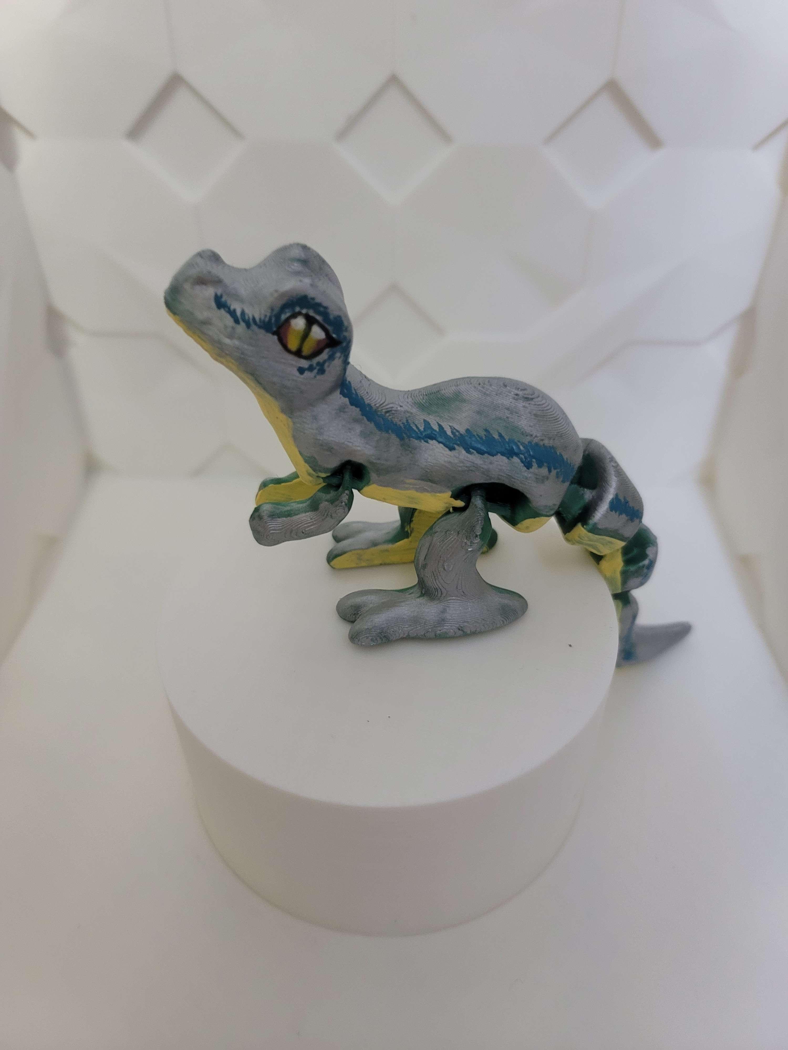 Cute Flexi Raptor 3d model