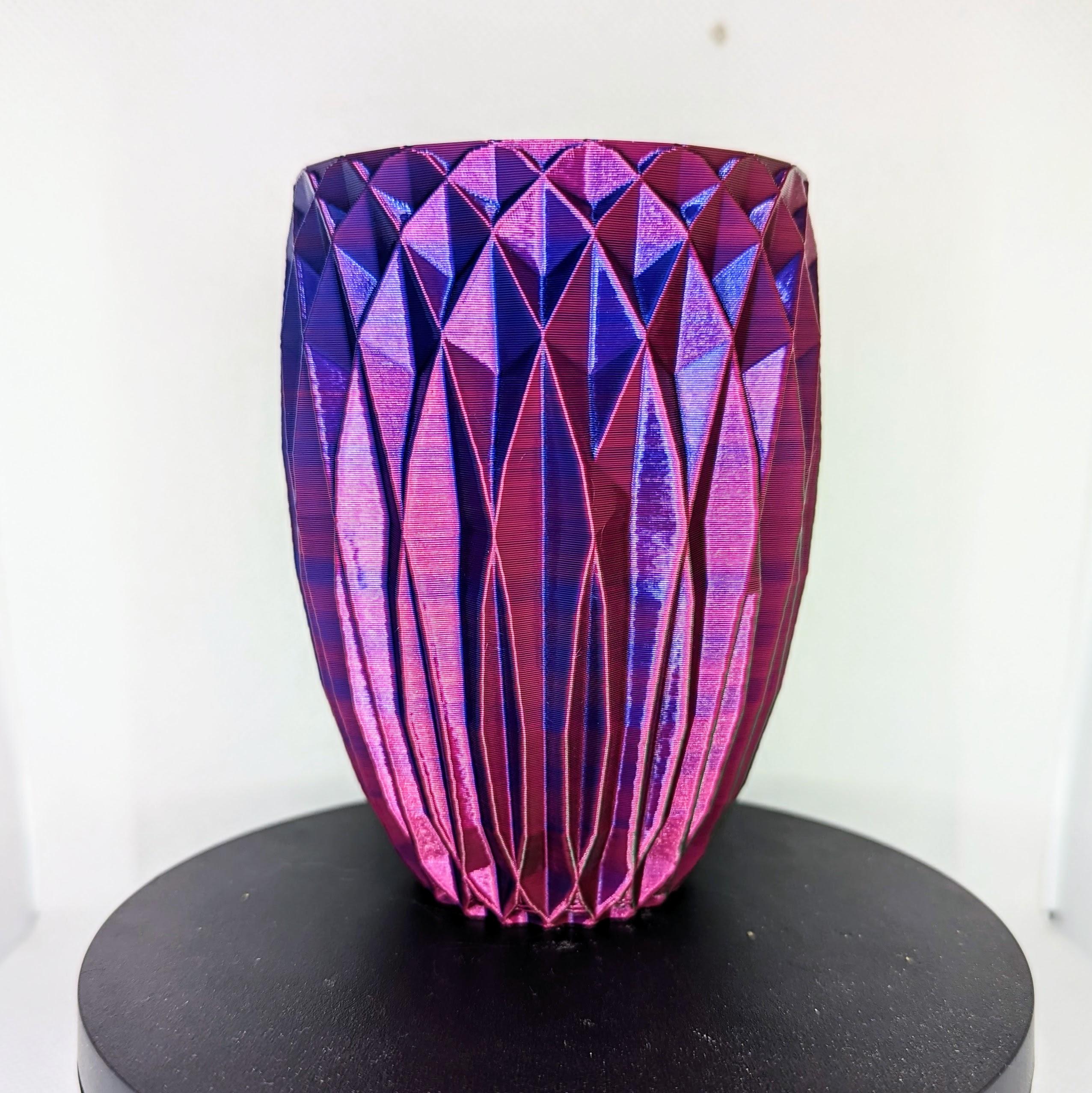 multifaceted bowl 3 (large facets) 3d model