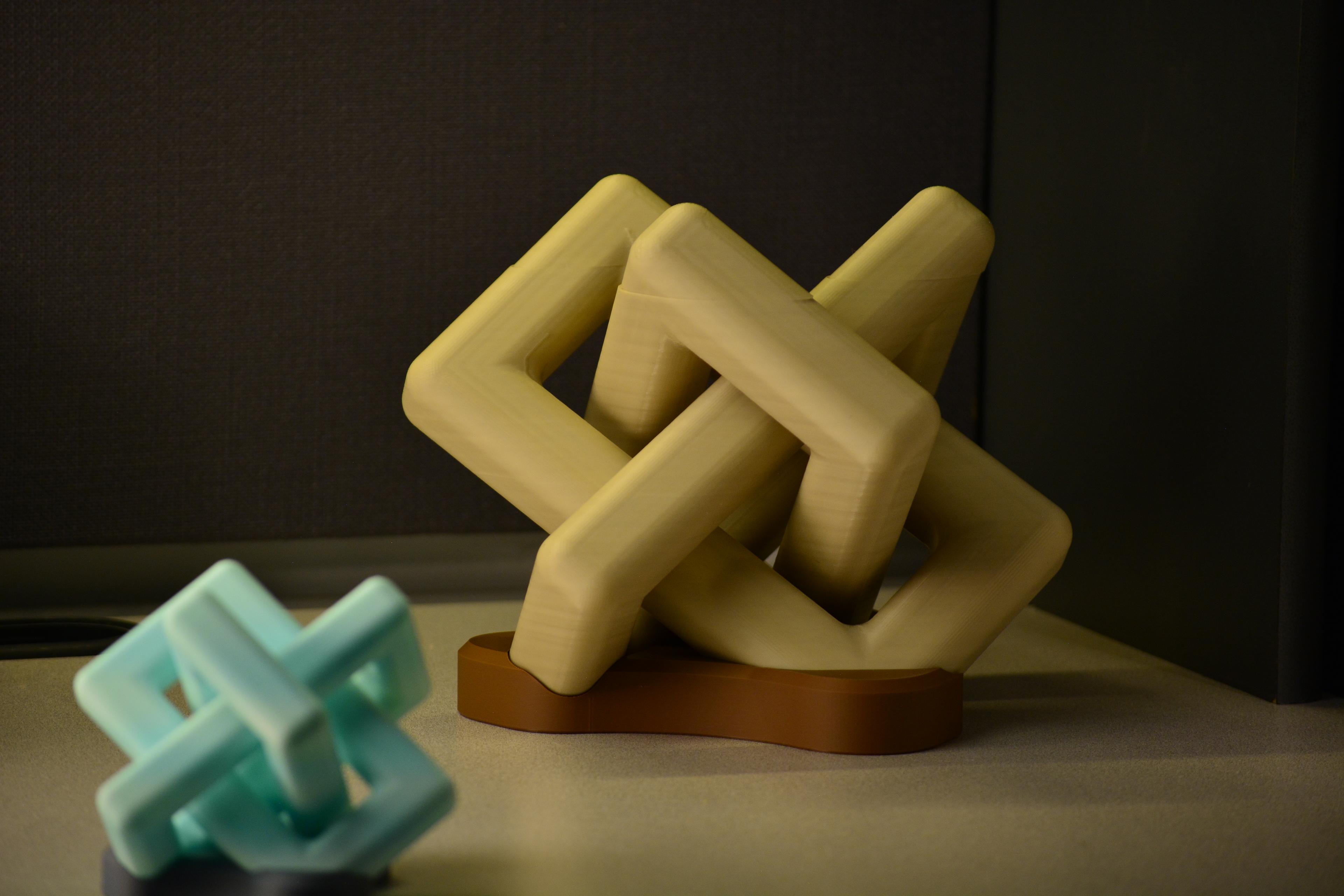 Tri-linked Knot - Print in place 3d model