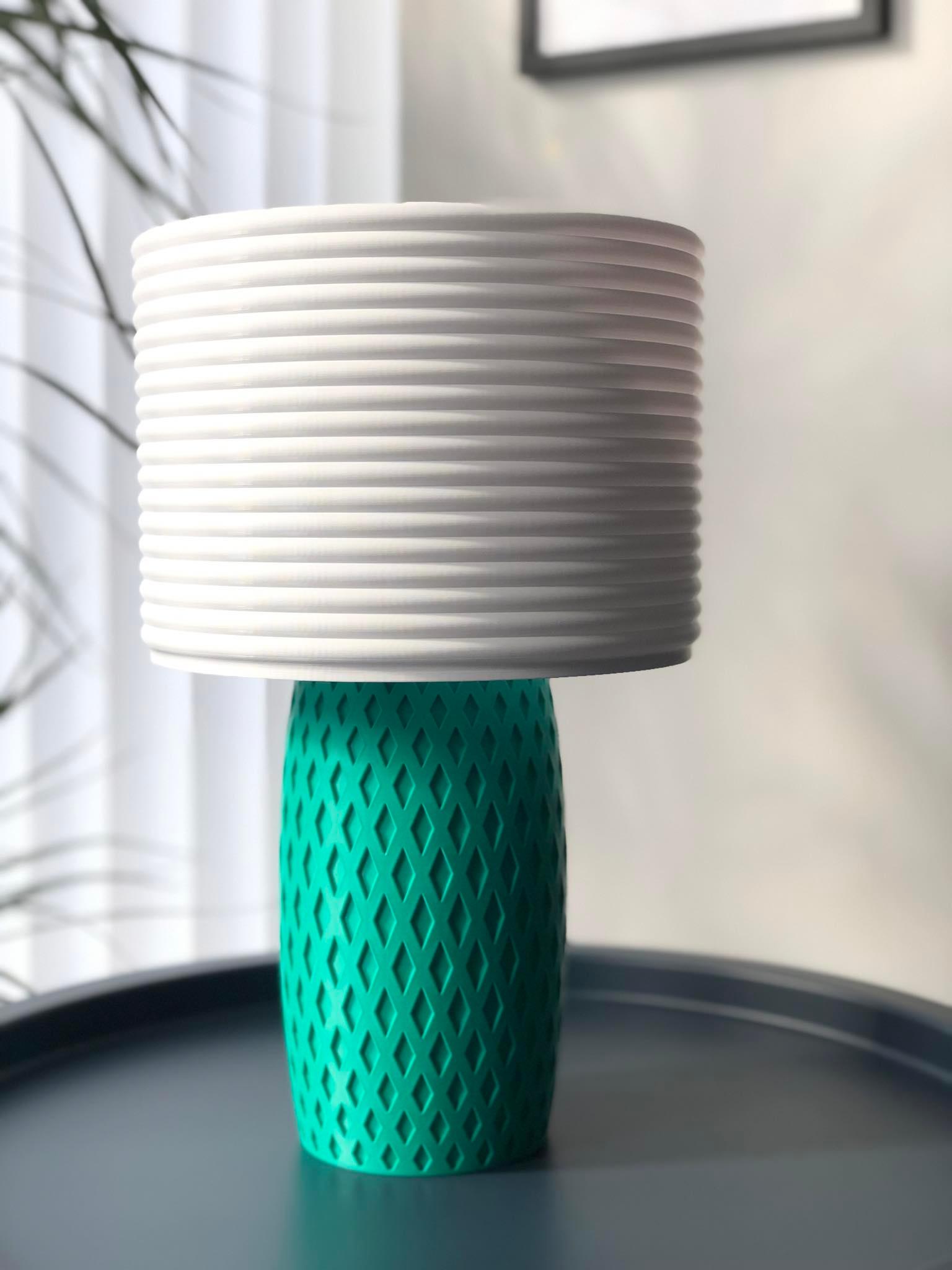 Modern Bedside/Table Lamp - Aya 3d model