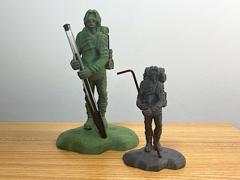 3D Printing Guardian - Figurine Pen or Tool Holder 3d model