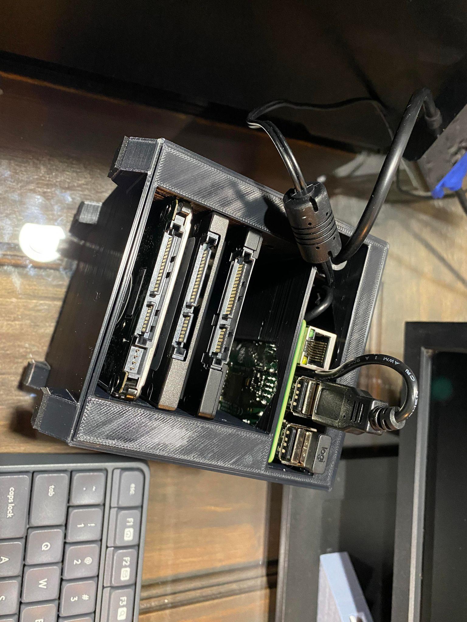 Raspberry Pi Server 3d model