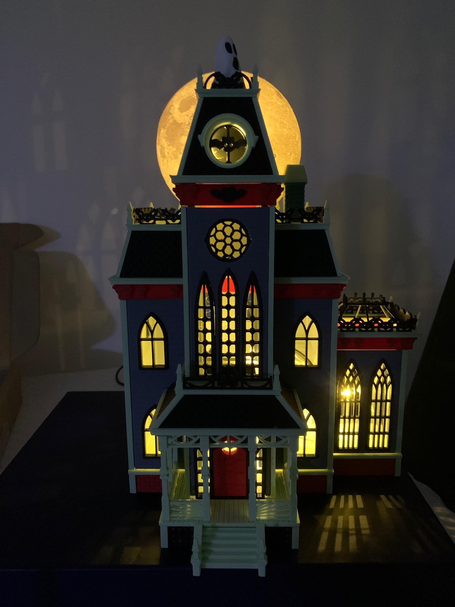 Haunted House w/ 3D Moon 3d model