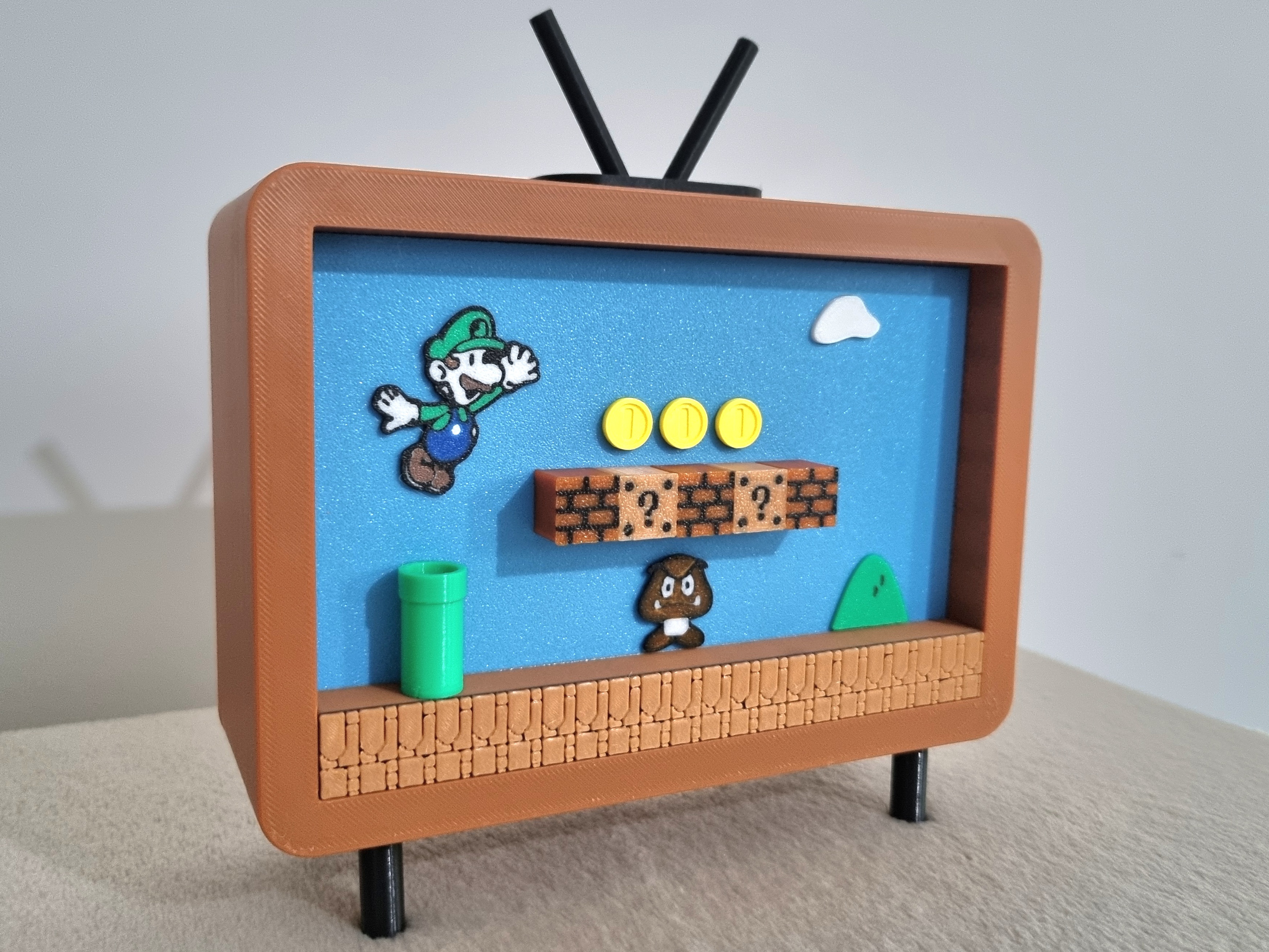 Luigi Retro TV 3d model