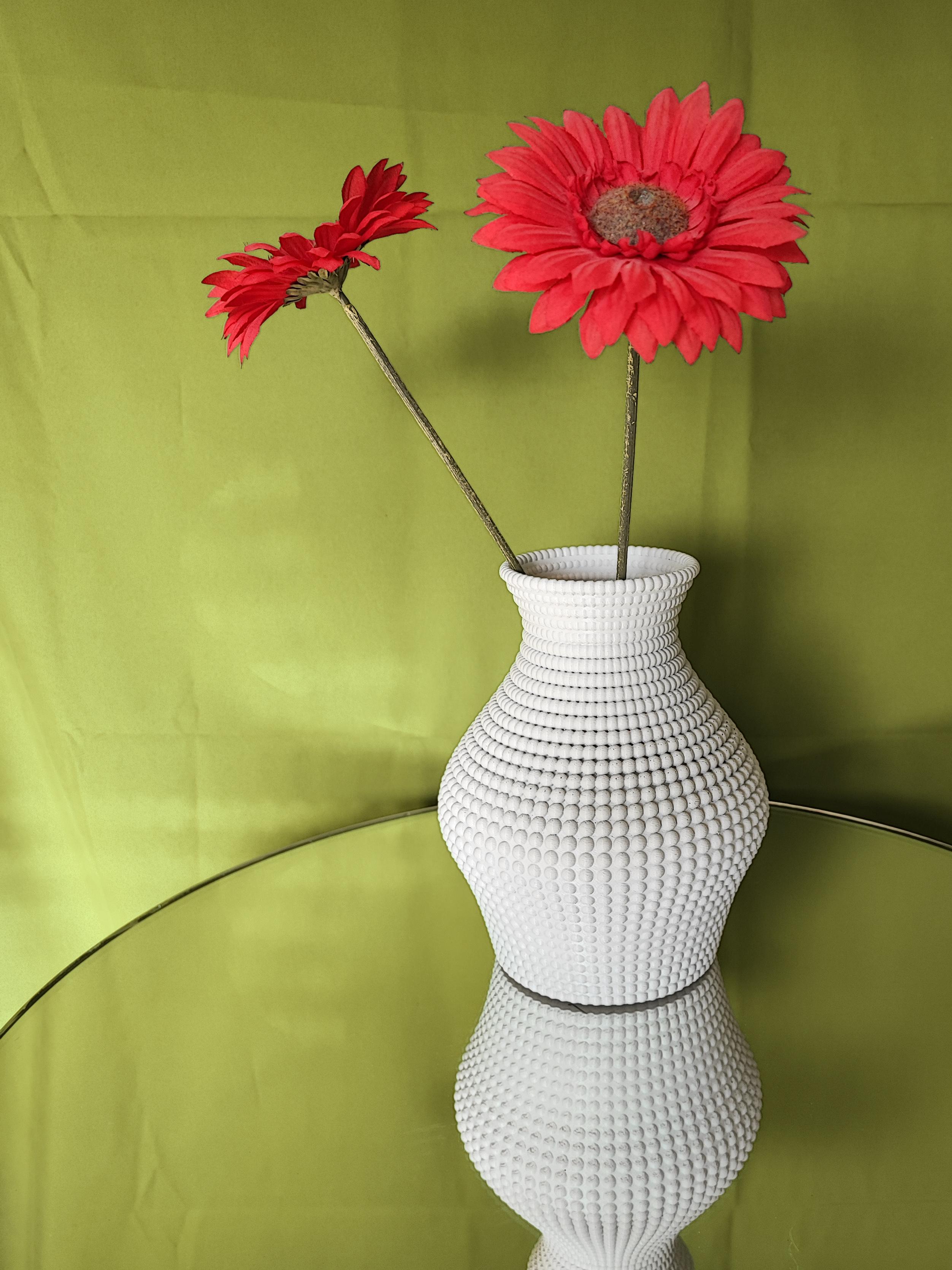 Perla | Vase 3d model