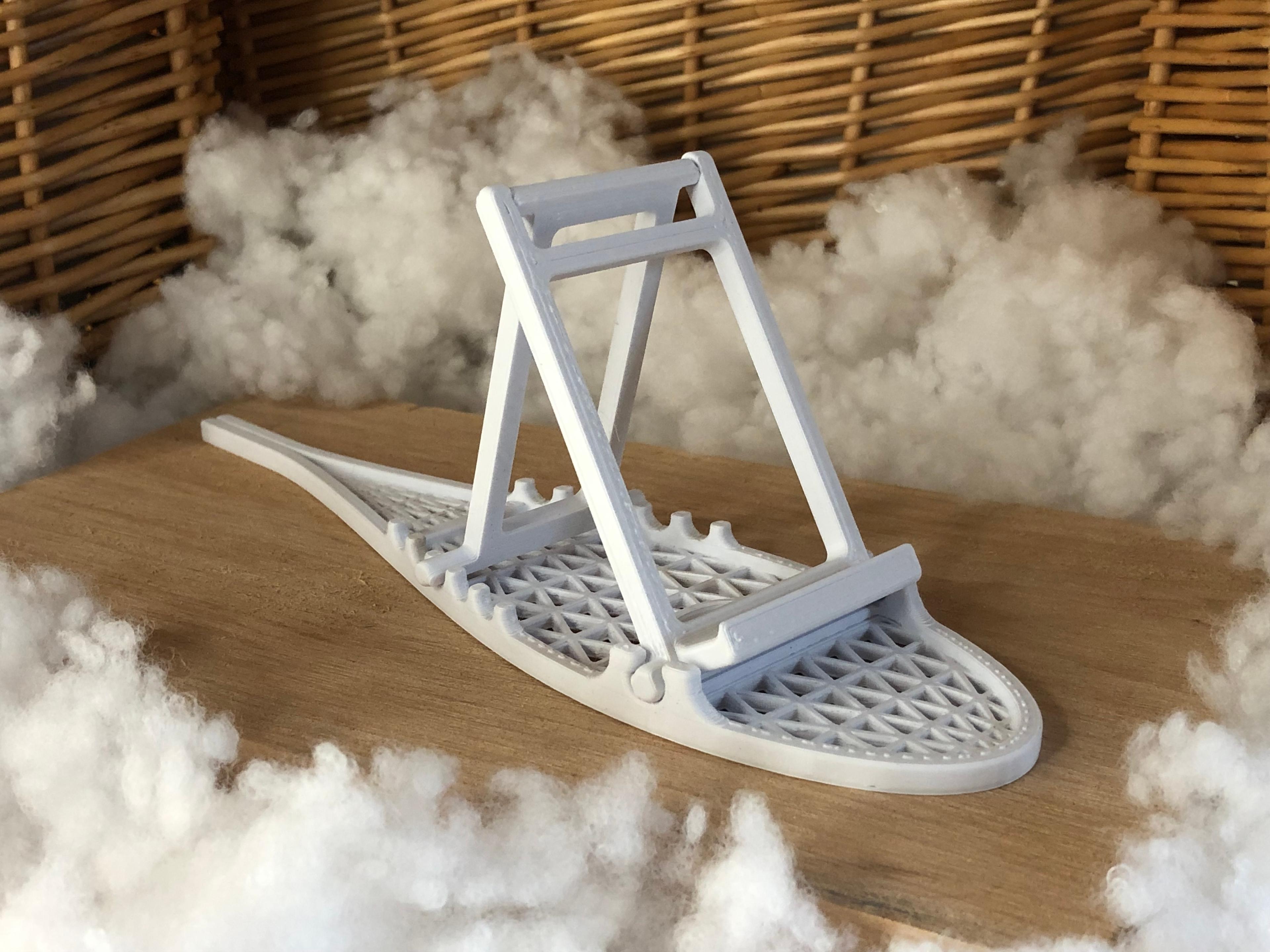 Snowshoe Phone Holder 3d model