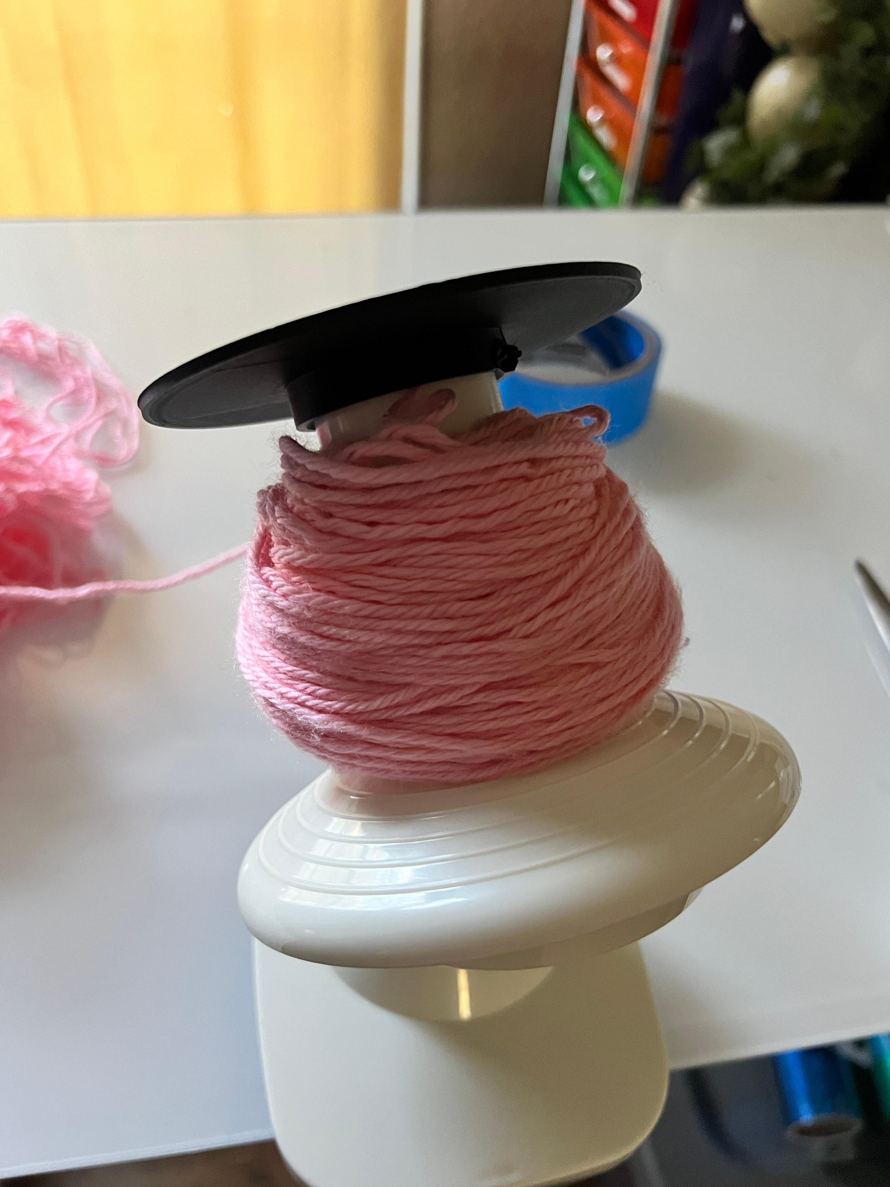 Yarn Ball Winder Cap v1.stl 3d model