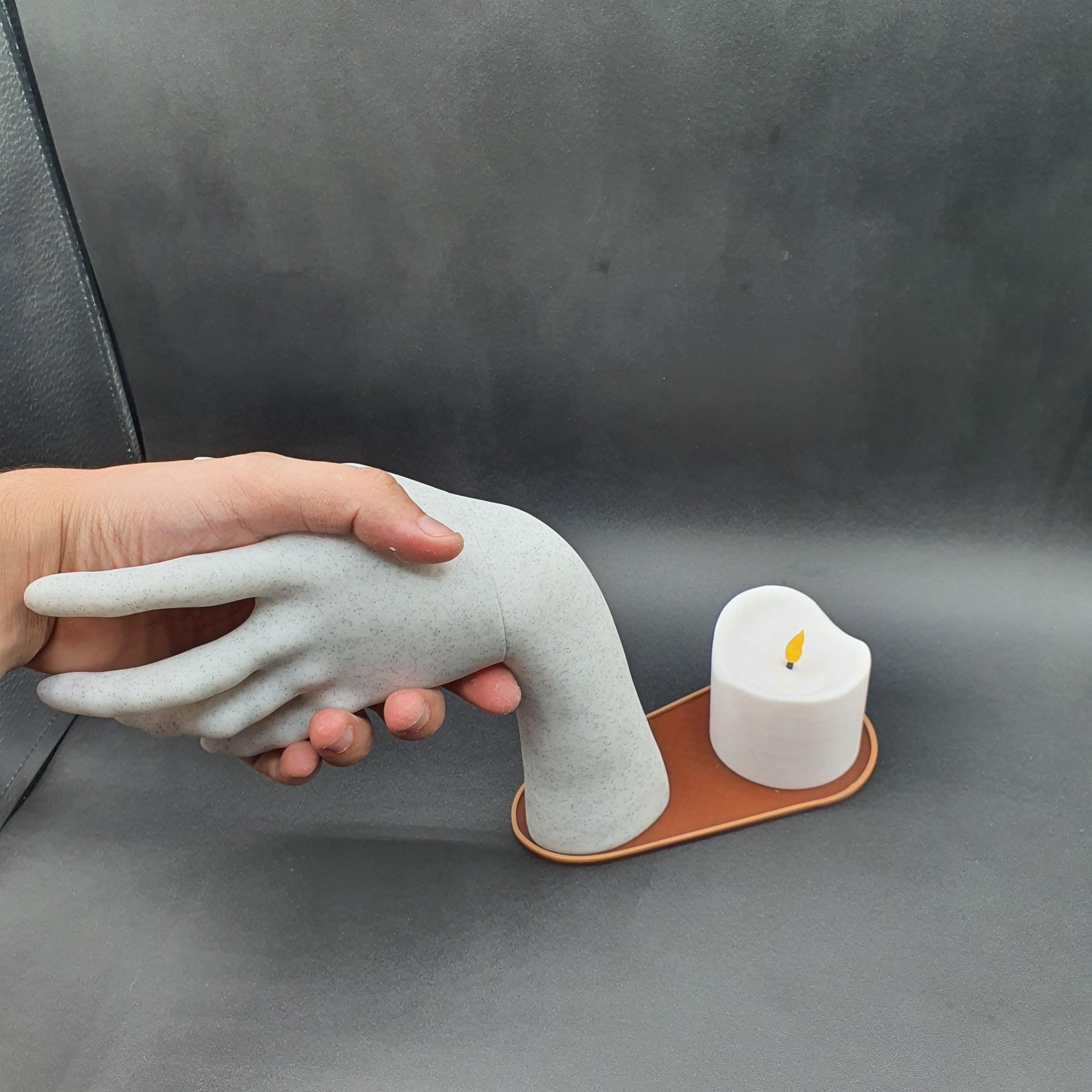 TALK TO ME MOVIE PROP HAND - MANNEQUIN HAND 3d model