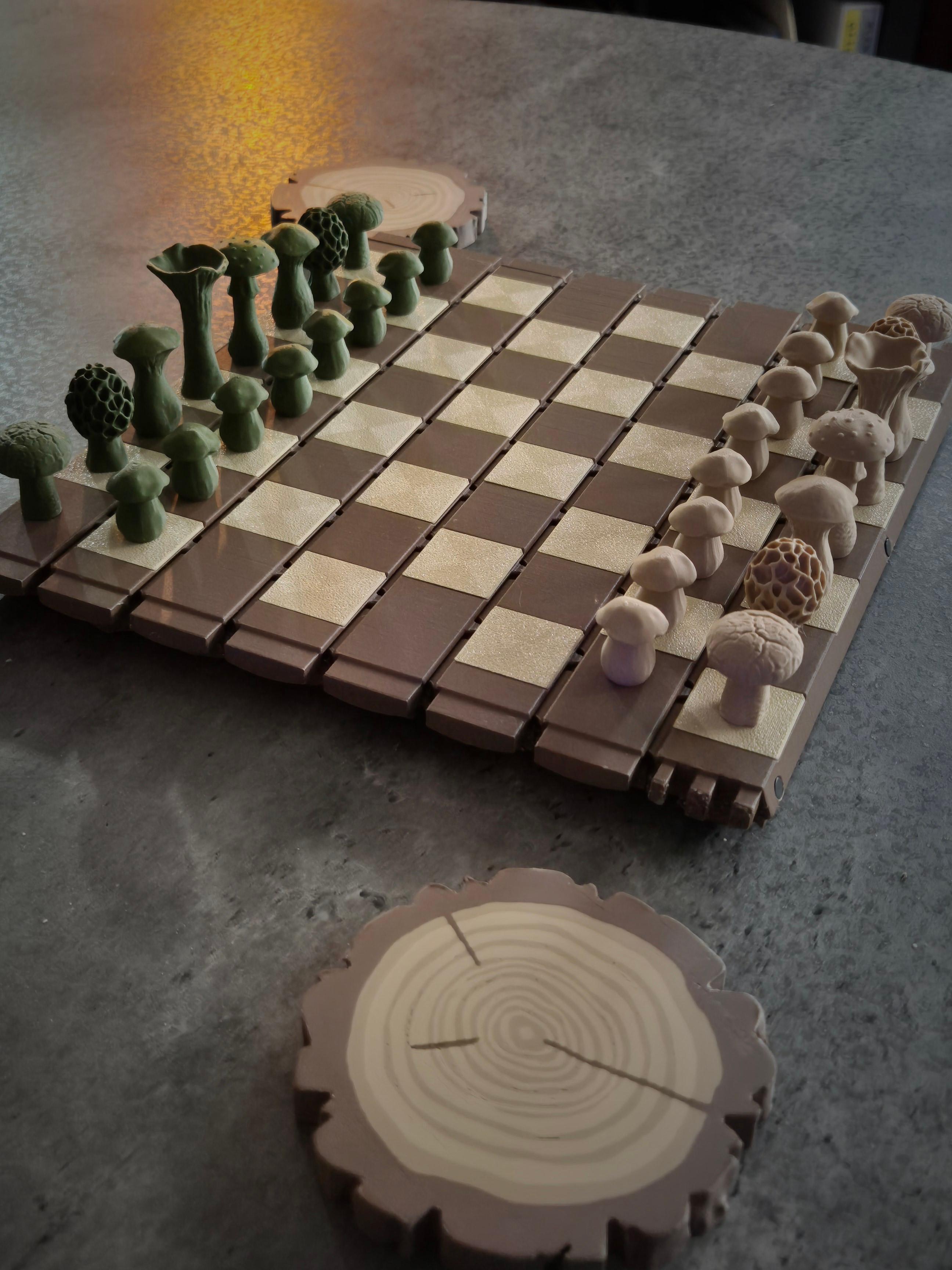 Forest Chess Set - Log and Mushroom Chess Board - Acorn Checkers 3d model