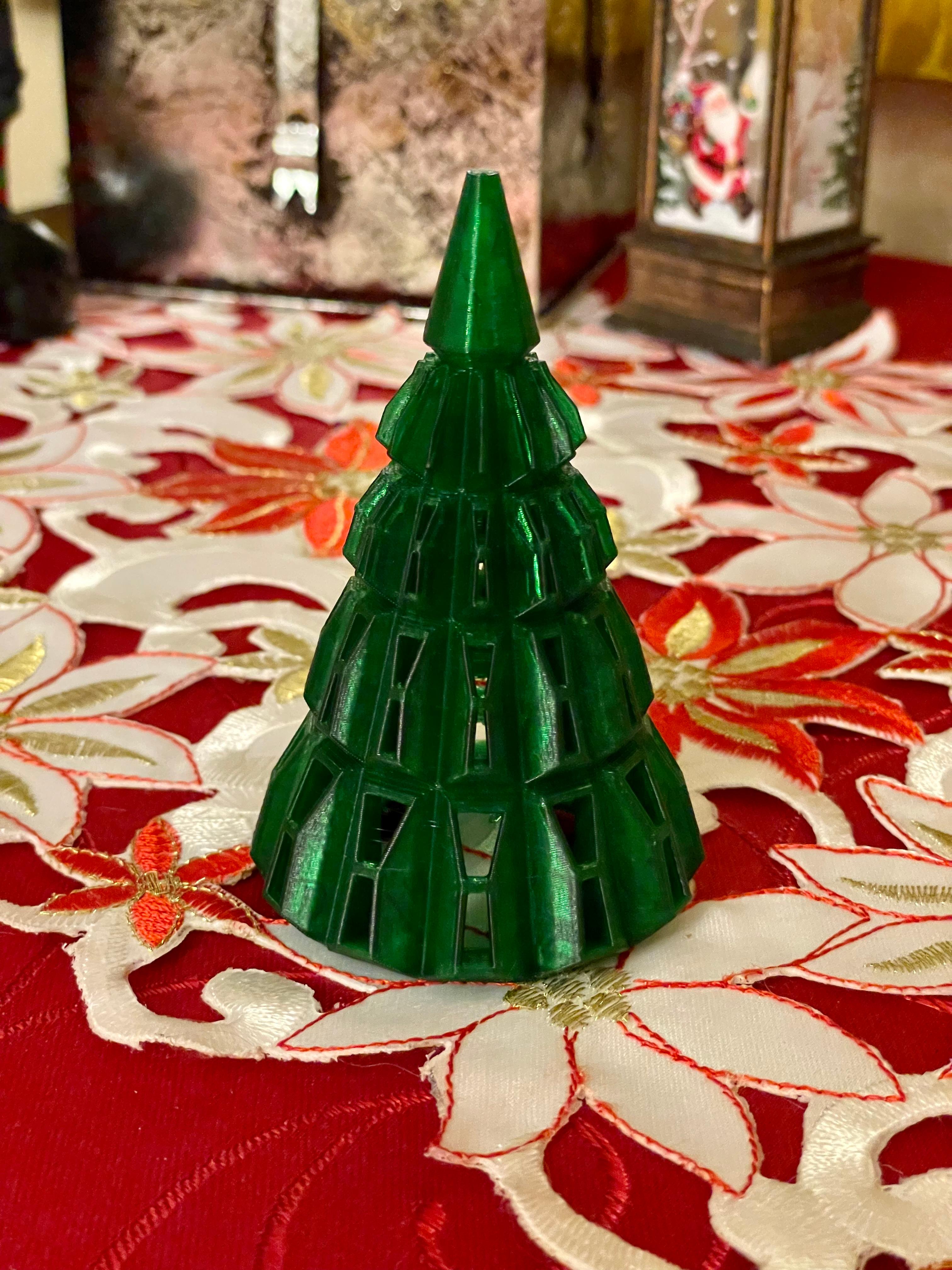 Xmas Tree Pointed Tealight 3d model