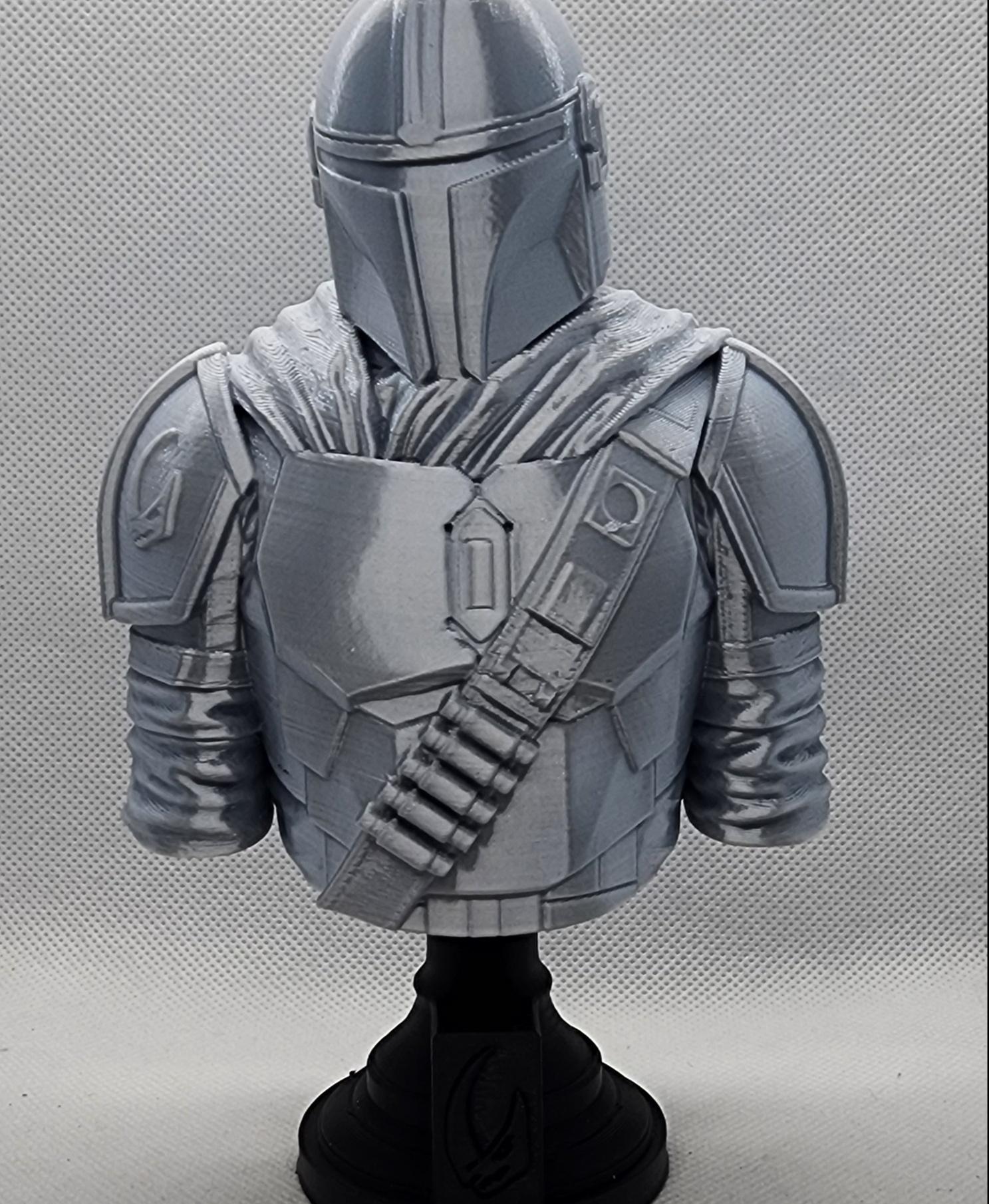 Mandalorian Bust- (Pre-Supported) 3d model