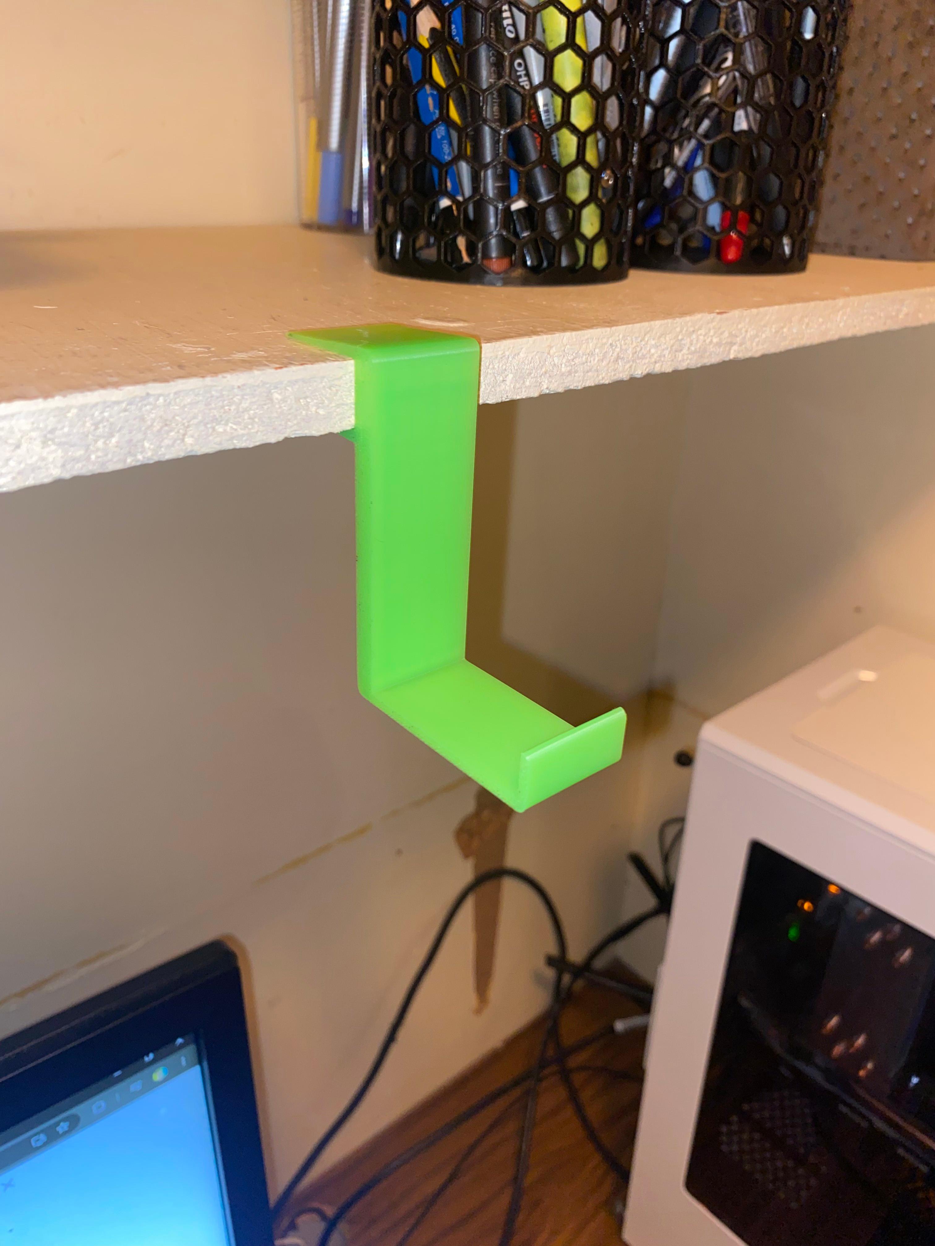 headset holder on shelf.stl 3d model