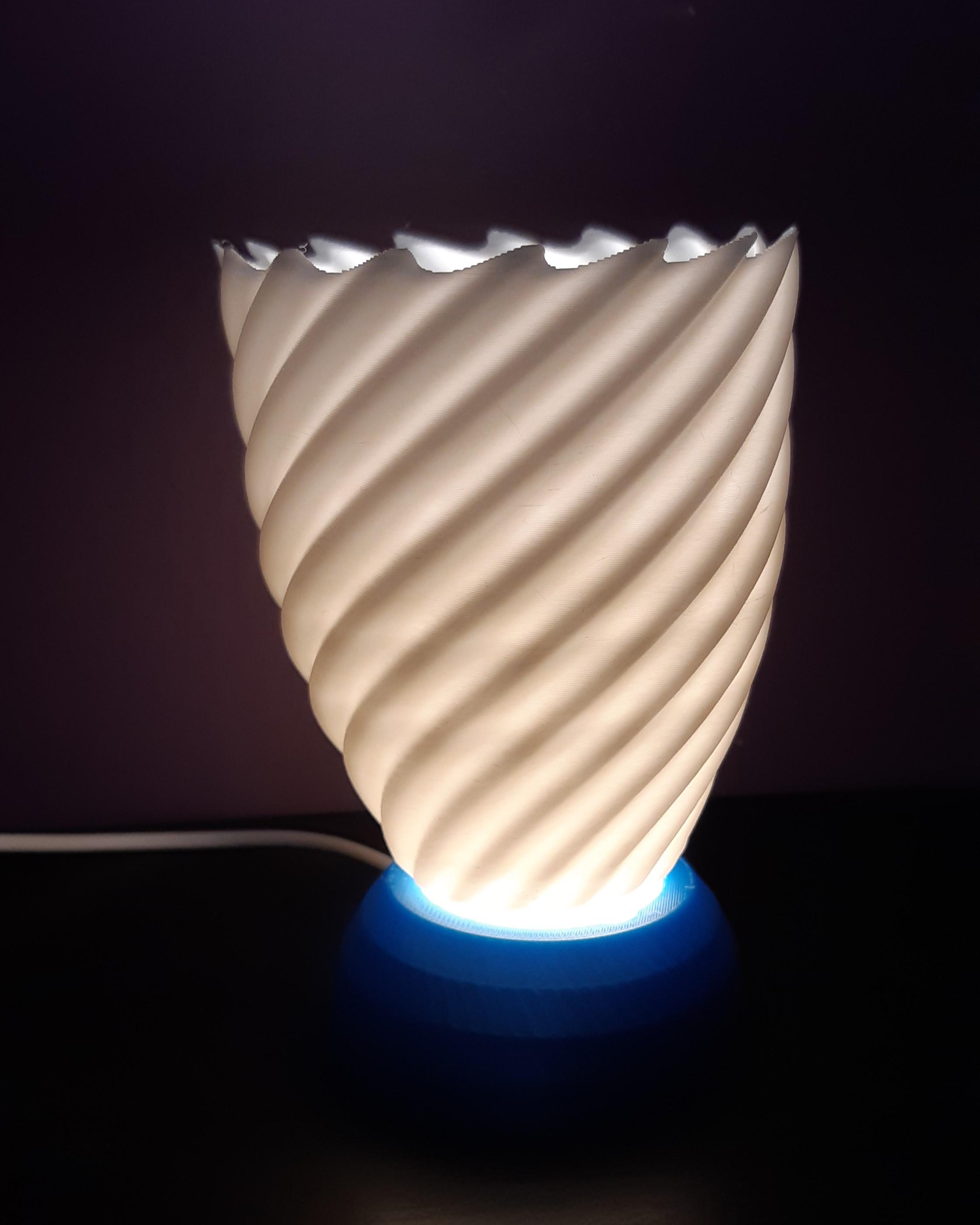 Spiral Touch Lamp - Support Free 3d model