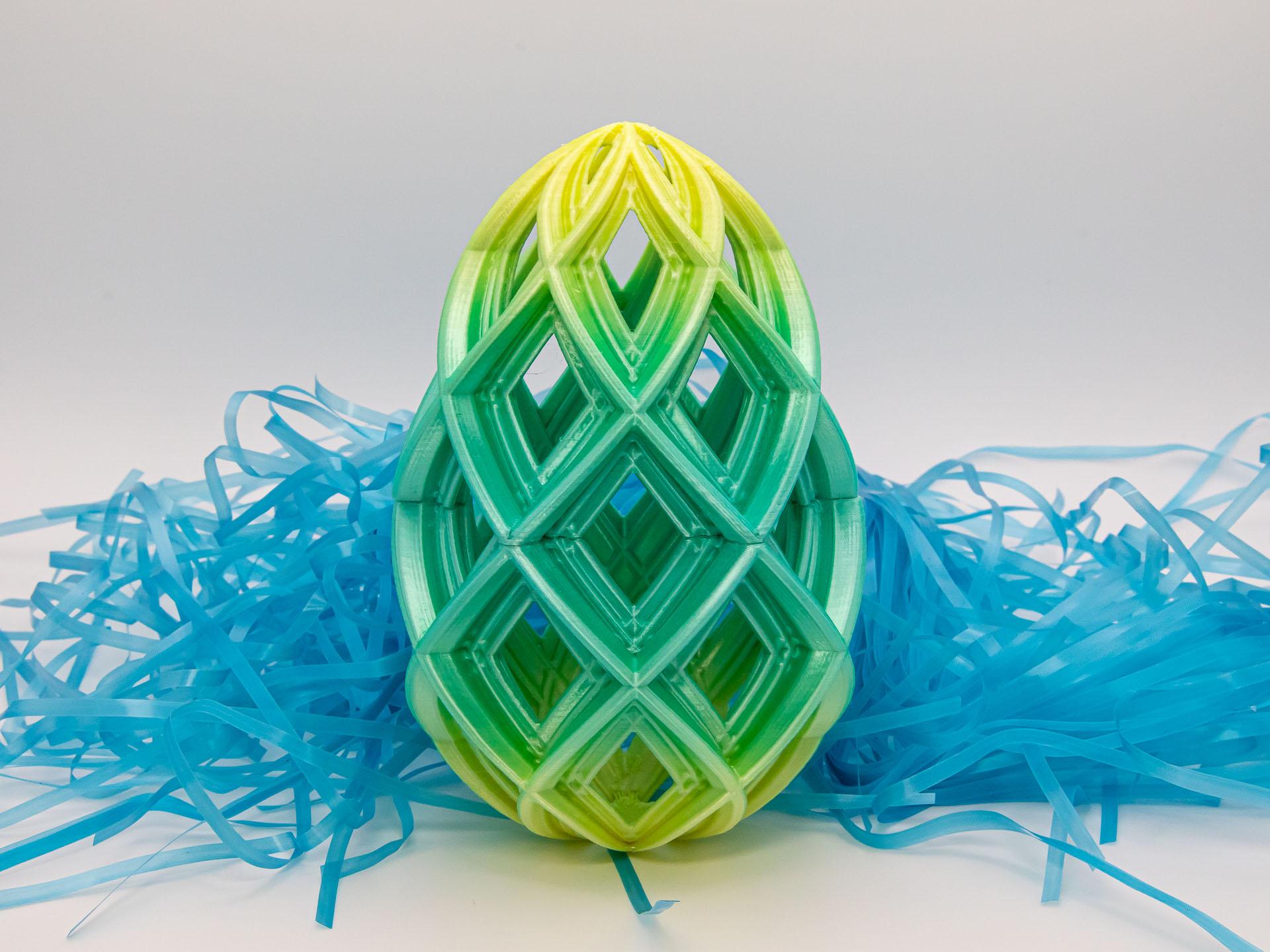 Wide Lattice Easter Egg 3d model