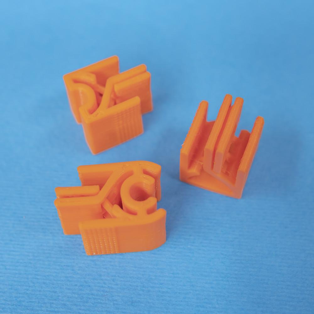 Tiny Compliant Clips 3d model