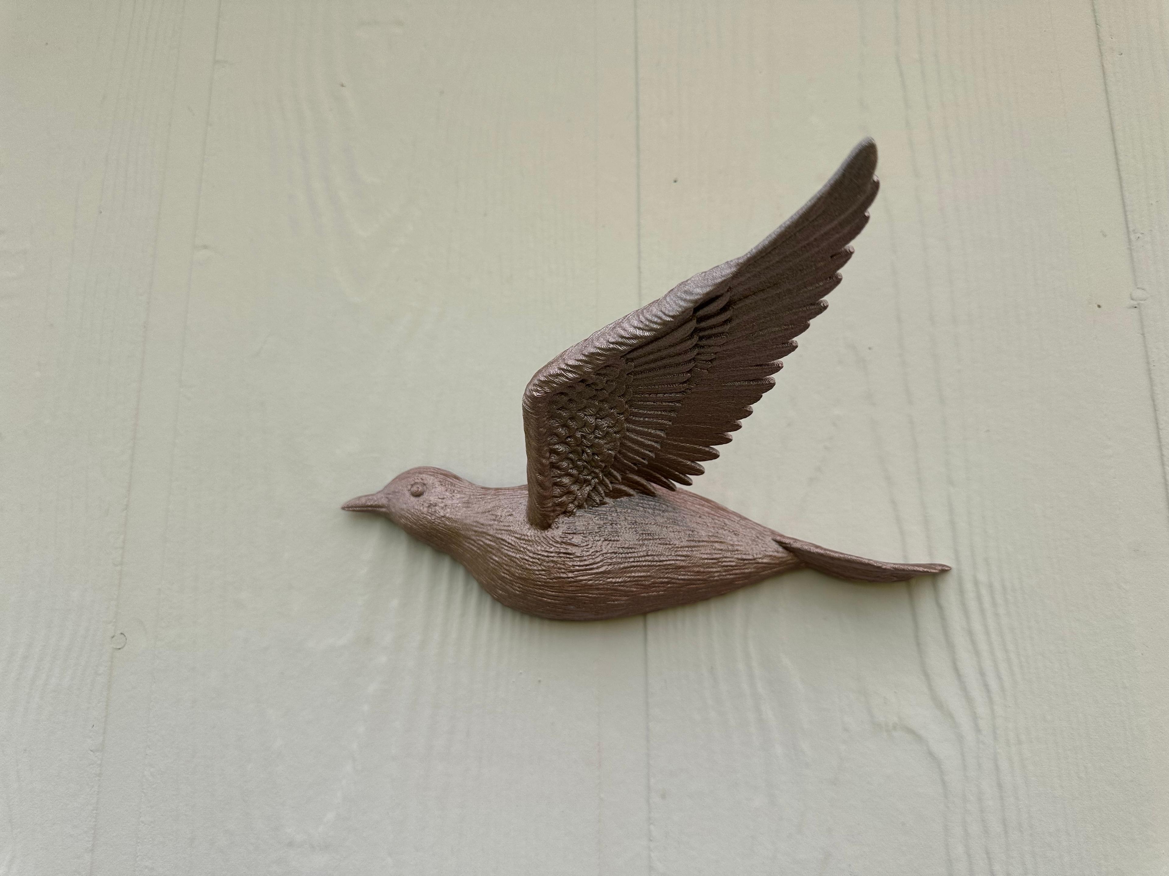 Birds in Flight: Three beautiful wall-mounted bird sculptures 3d model