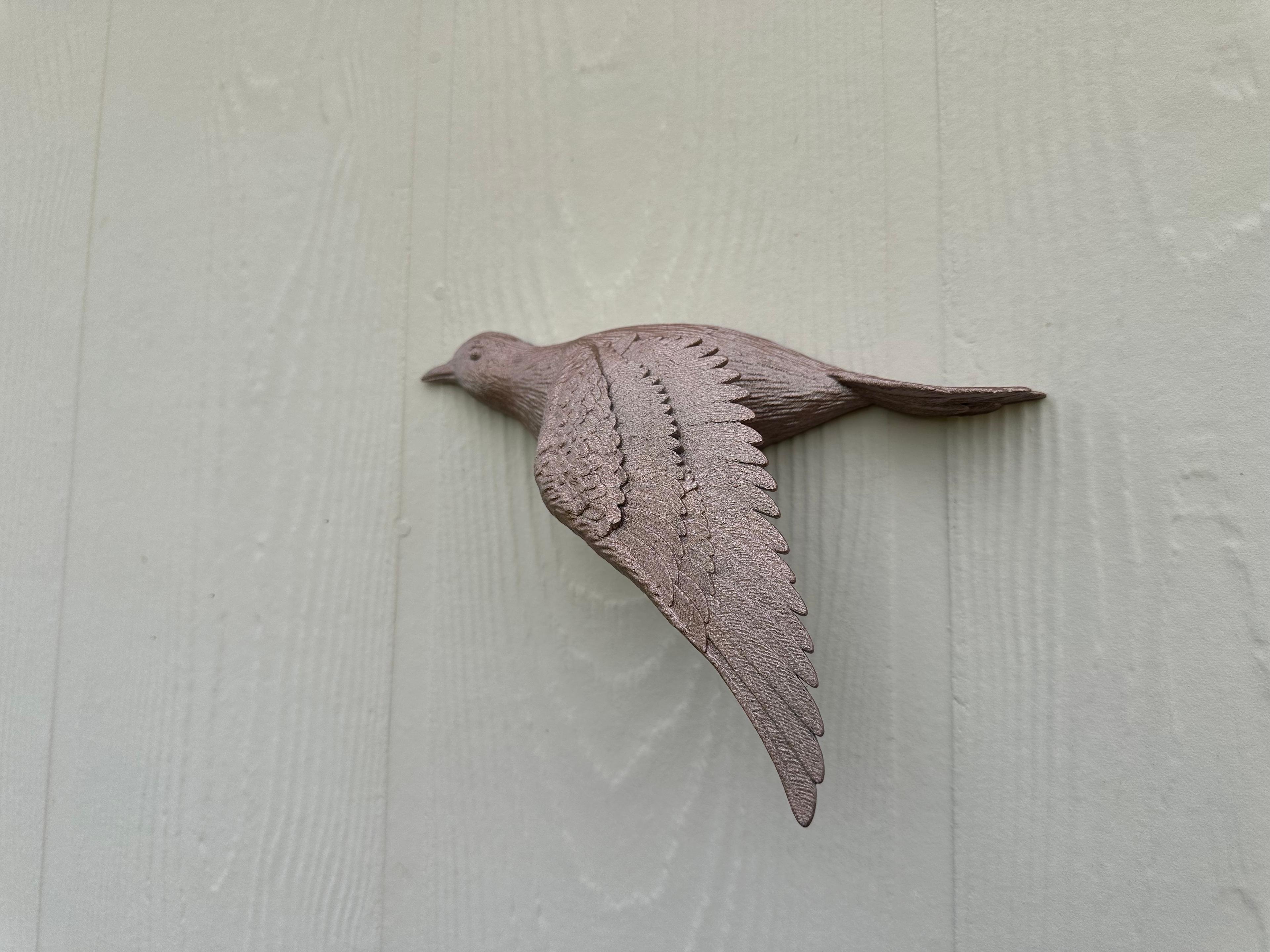 Birds in Flight: Three beautiful wall-mounted bird sculptures 3d model