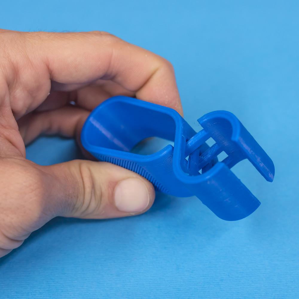 Figure 8 Compliant Clips 3d model