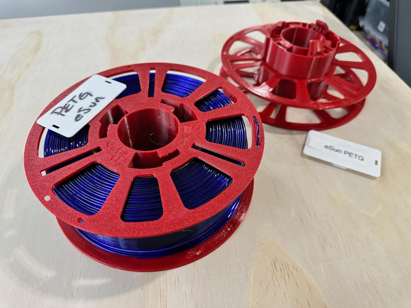 Logical Planet Re-useable Filament Spool 1v00 3d model