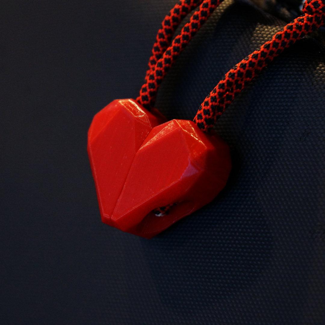 Zipper Pull - Low Poly Heart 3d model