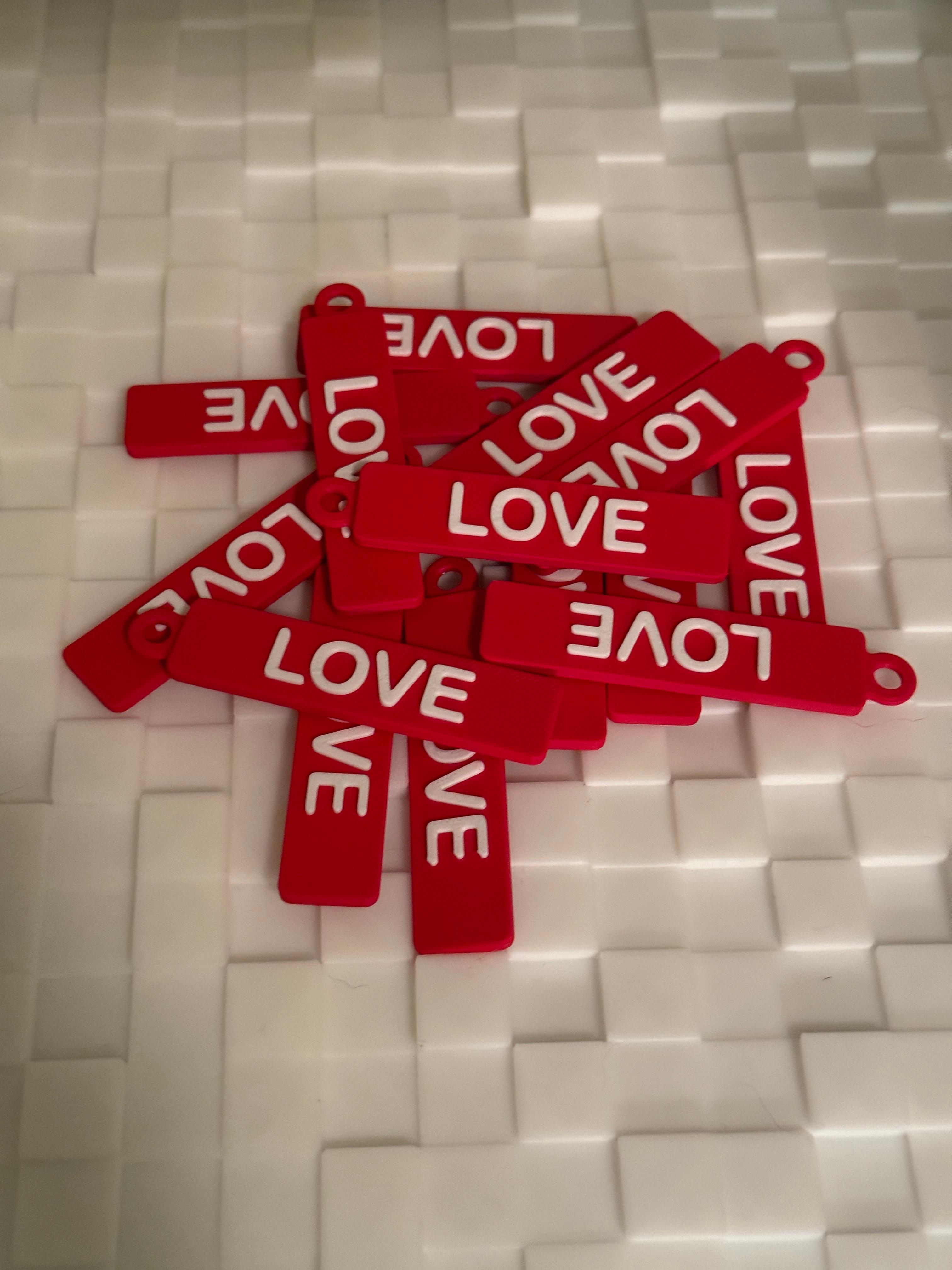 Love Keychain 3d model