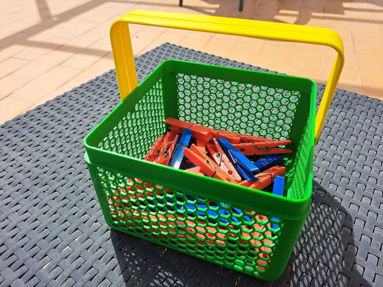 Square Basket with print-in-place handles 3d model