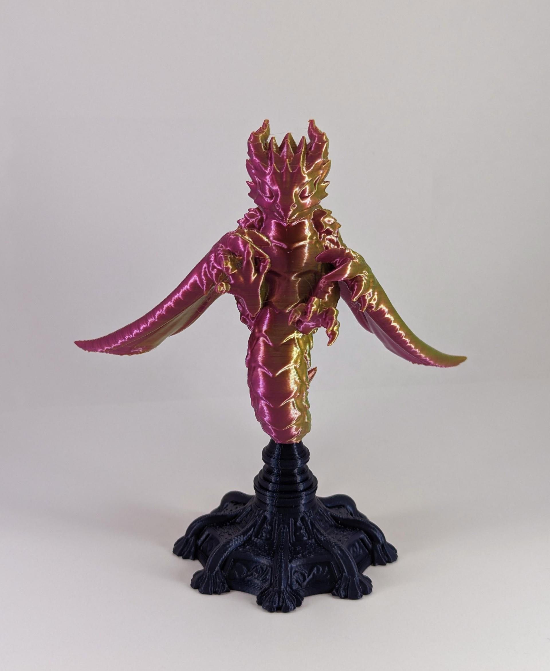 cute dragon 6 - Looks absolutely beautiful in Overture Silk green-magenta scaled to 200% - 3d model