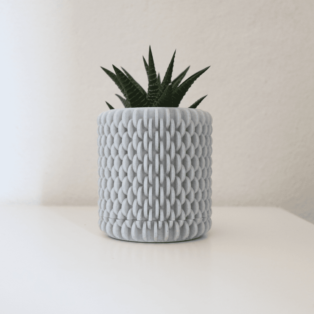 Dragon Scales Vase / Planter 3d model