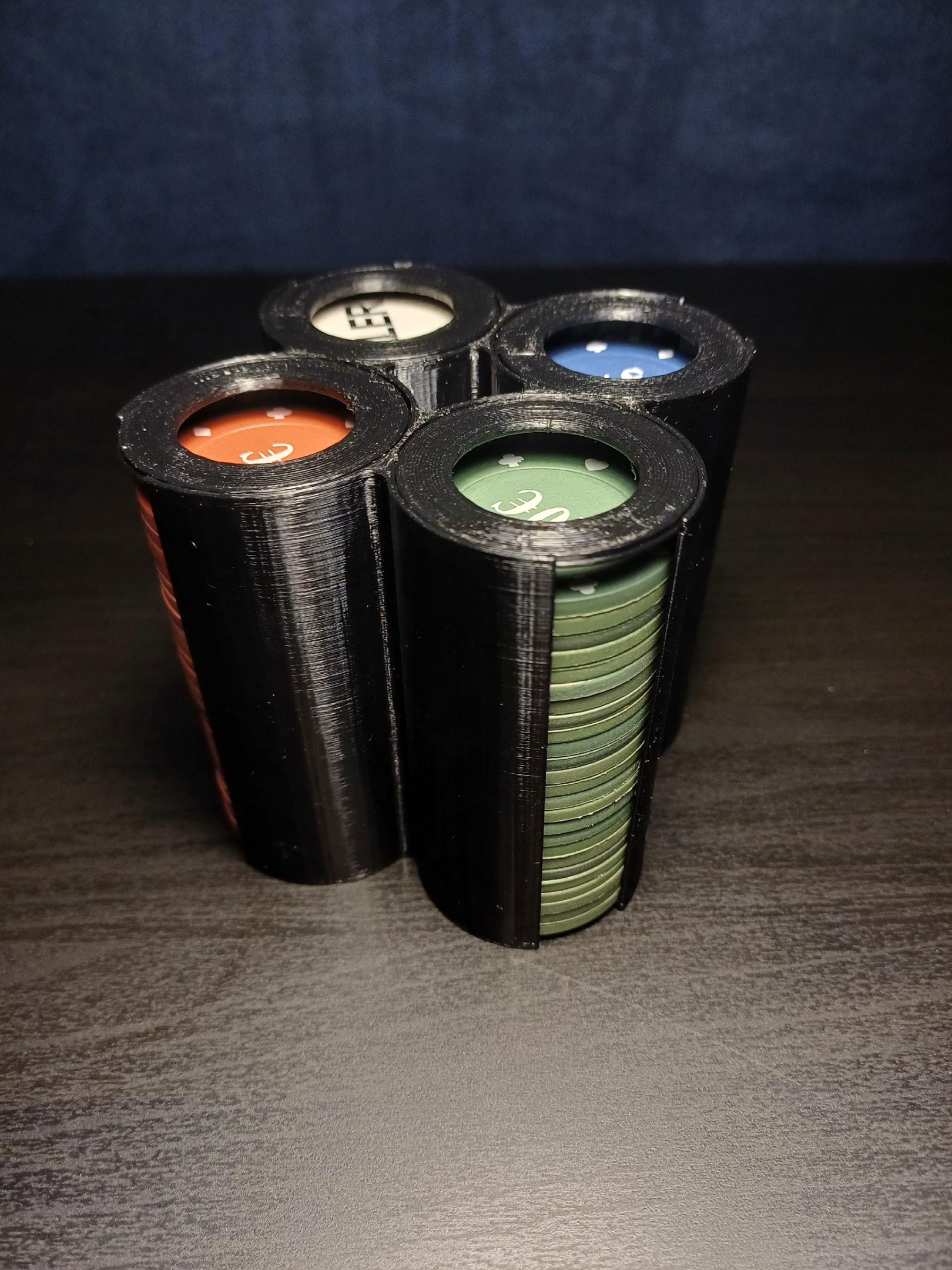 Poker chips holder with caps 3d model