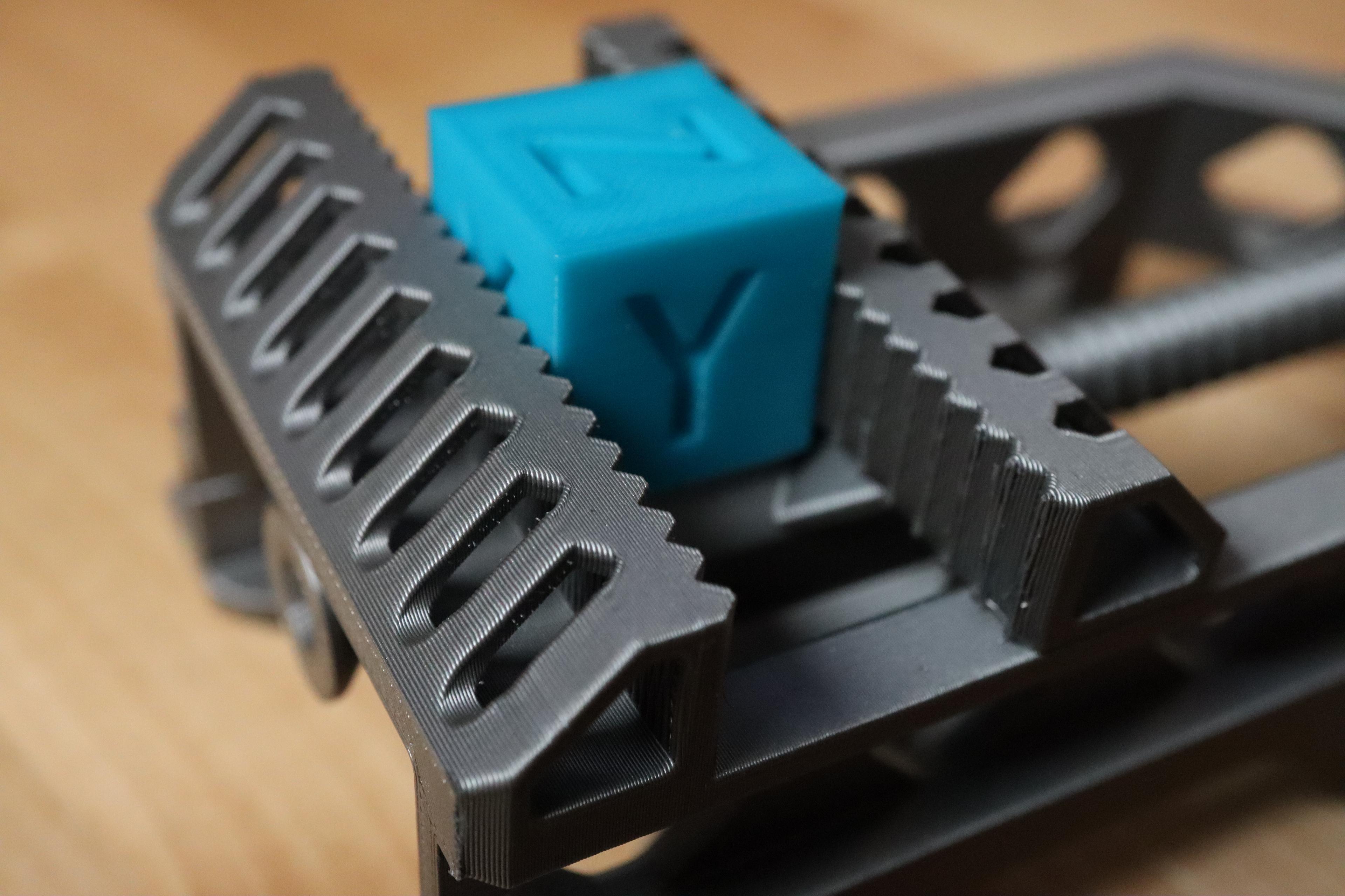 Mini Print-in-Place Vise 3d model