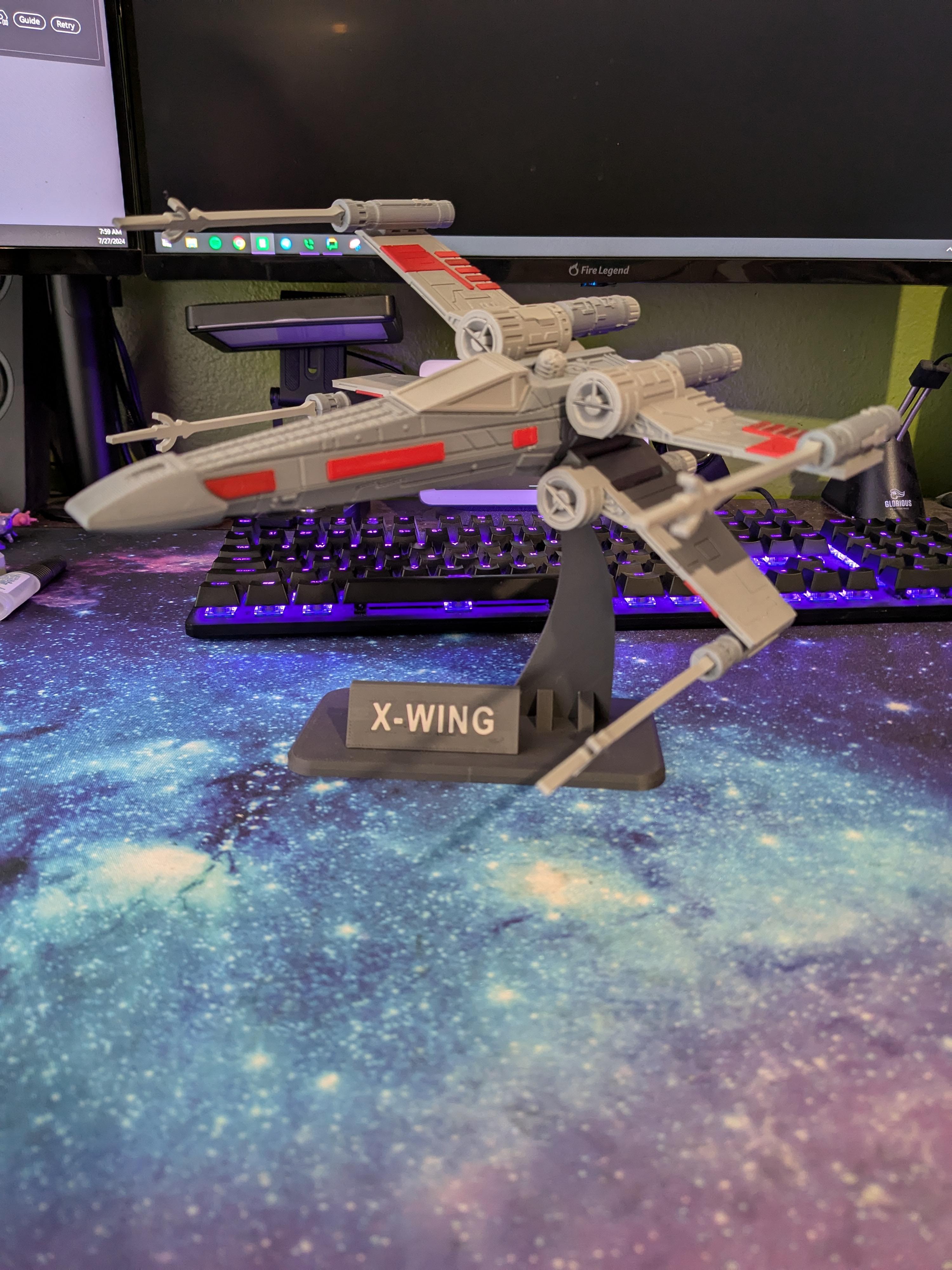 X-Wing Kit (No Support, No AMS, No Glue) - When 100% just isn't big enough. 180% does the trick. I added Wedge's R2 unit Mynock/Gate. I think I will be hanging it from the ceiling. - 3d model