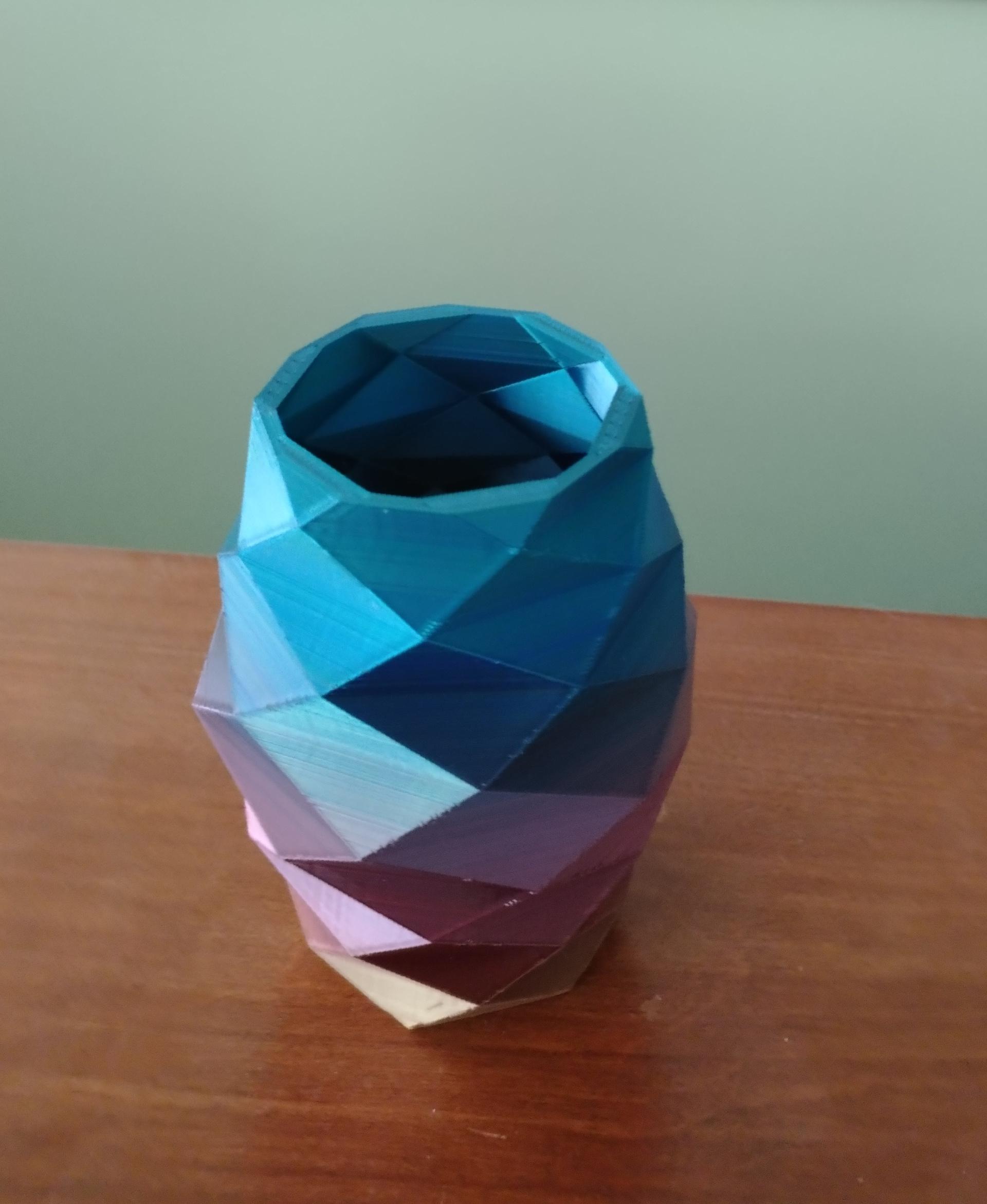 Geo-Vase 001 - Geo-Vase 001 - 3d model