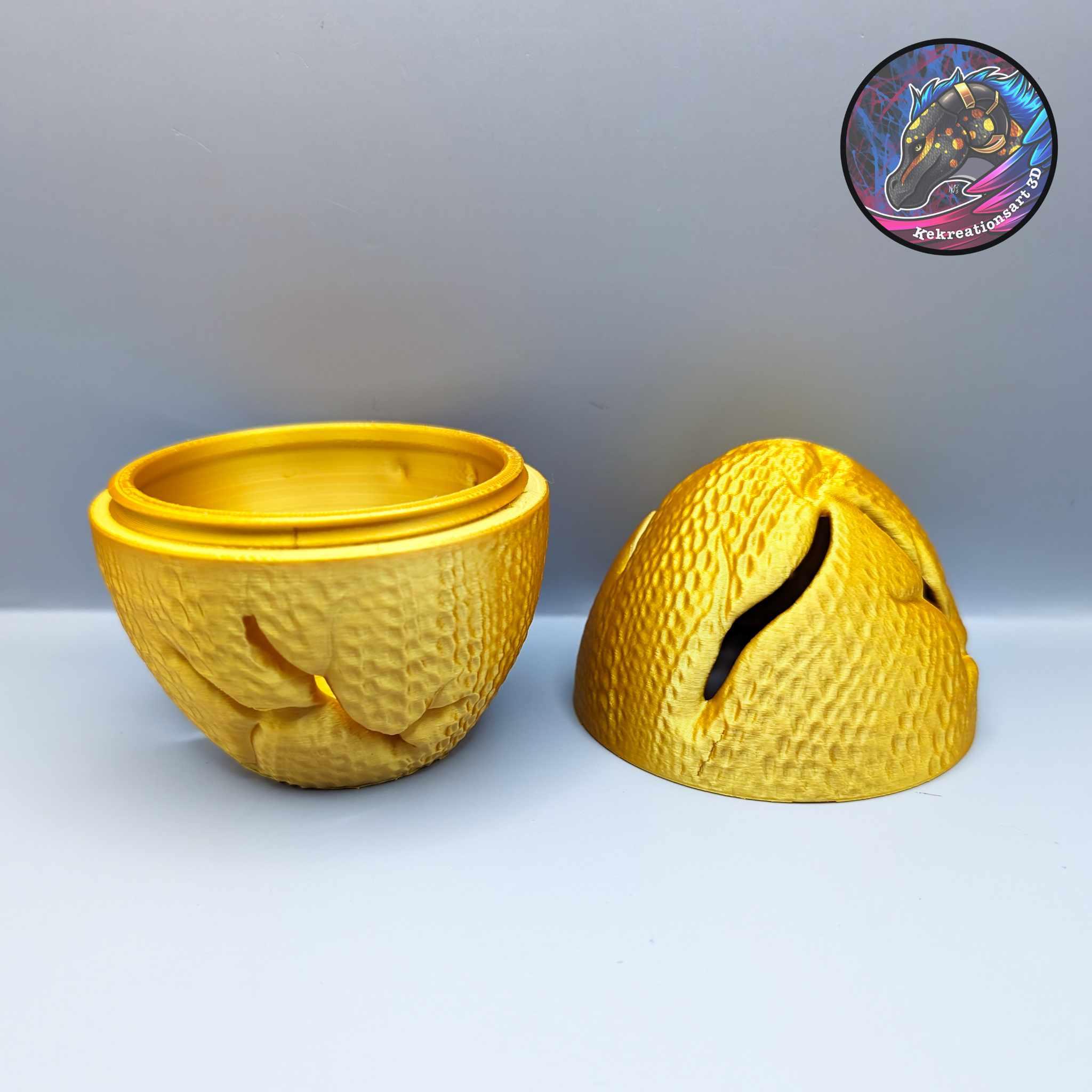 Cracked Mystery Dragon Egg 3d model