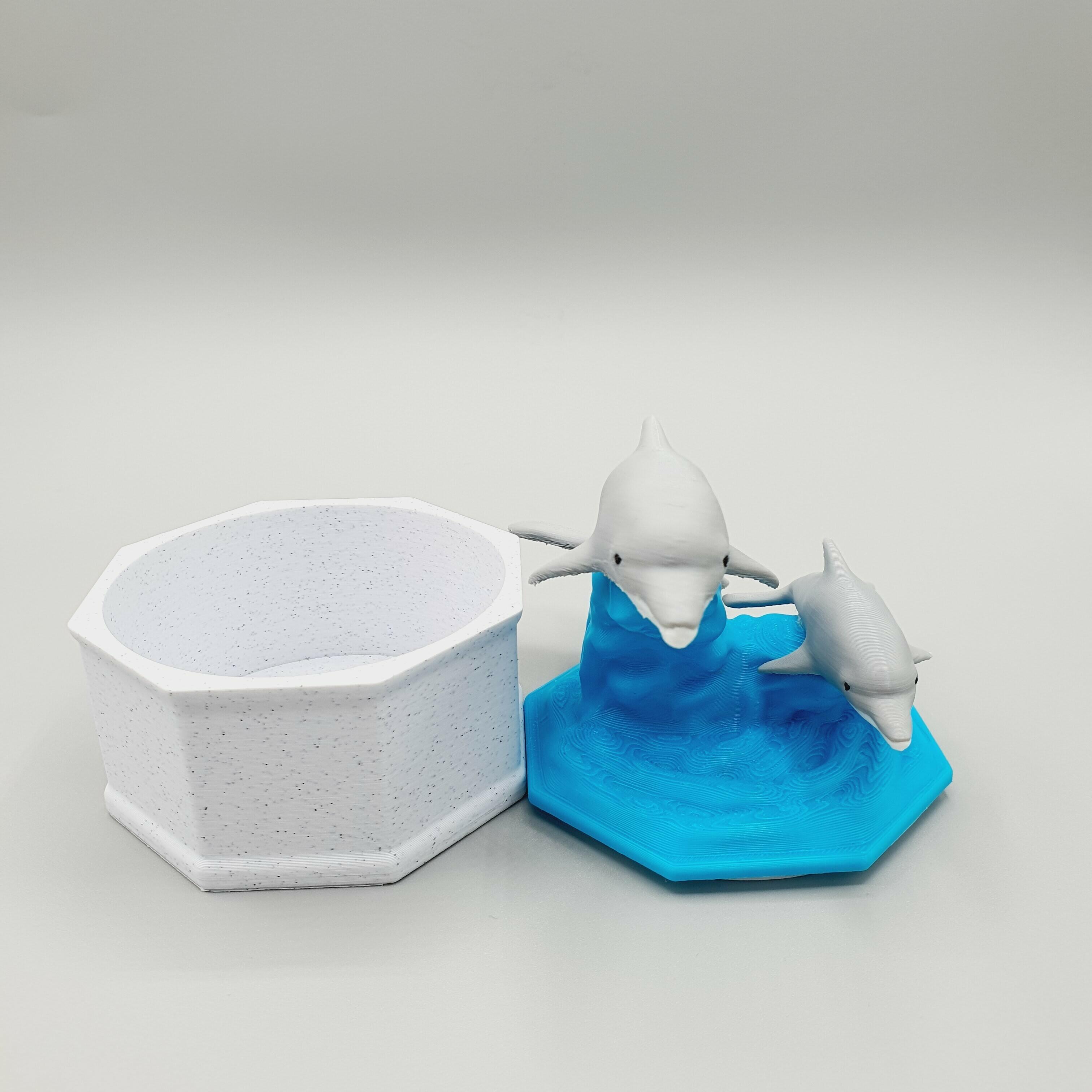 DOLPHIN BOX CONTAINER WITH LID 3d model