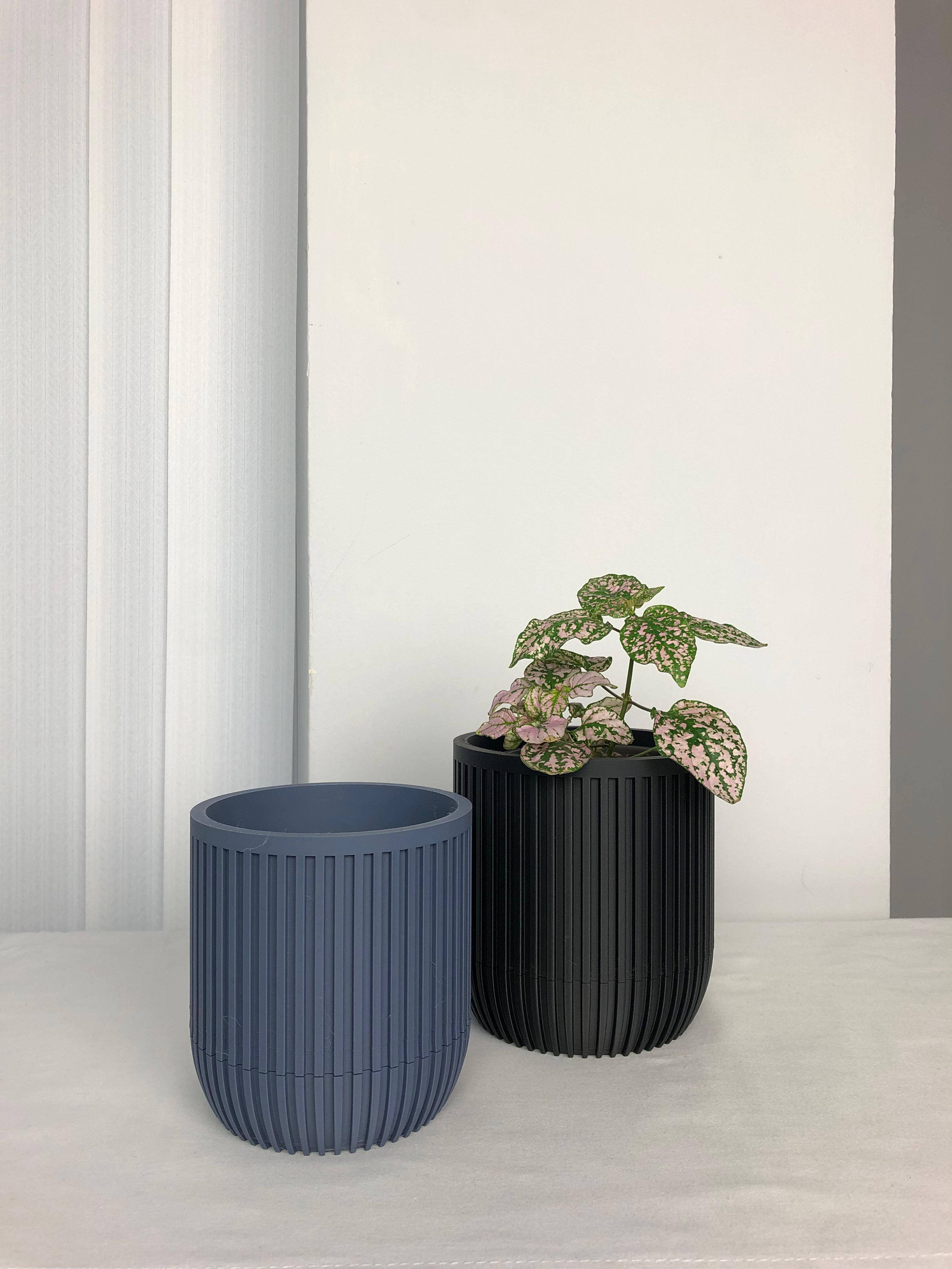 Plant Pot with Drainage  3d model