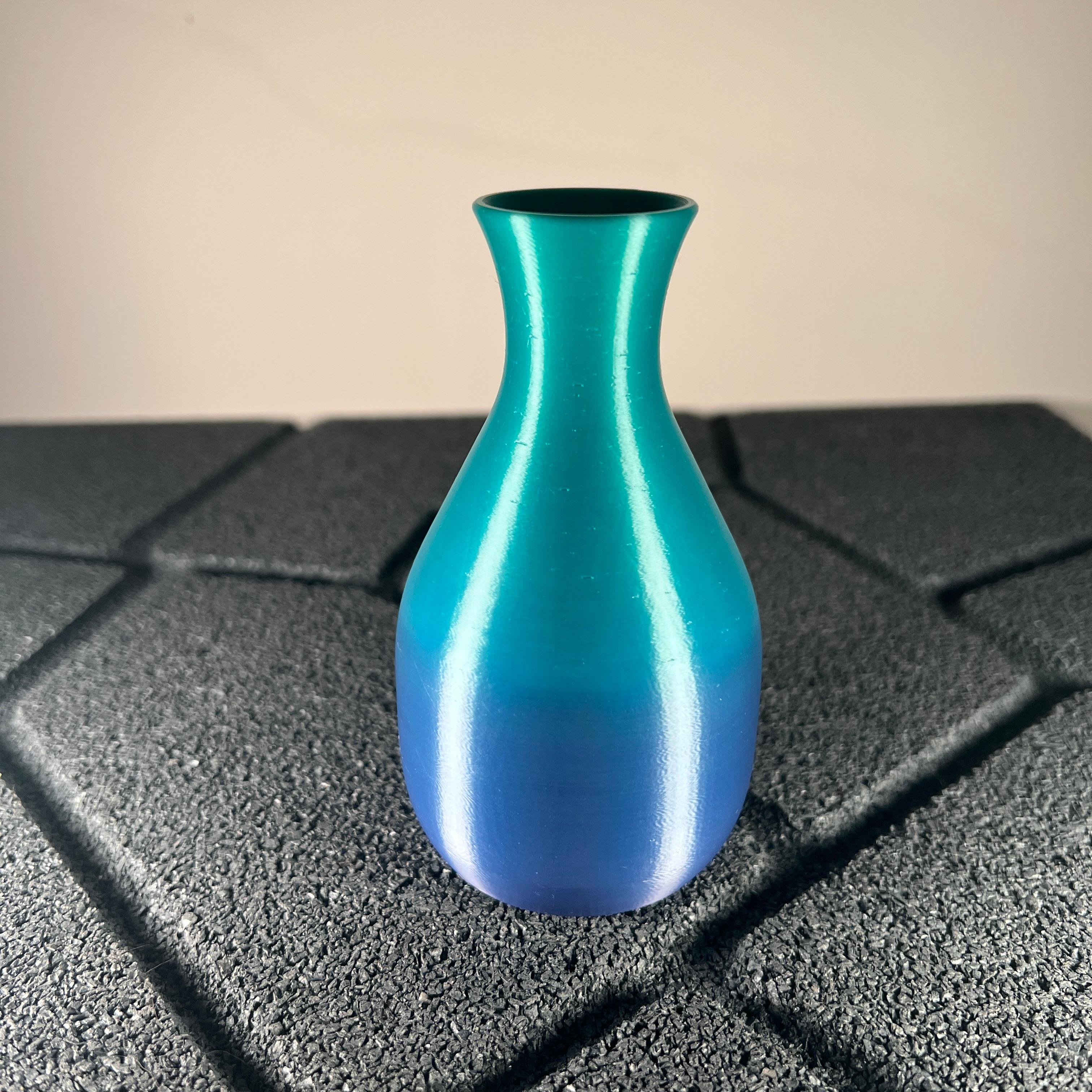 Saki Style Vase 3d model