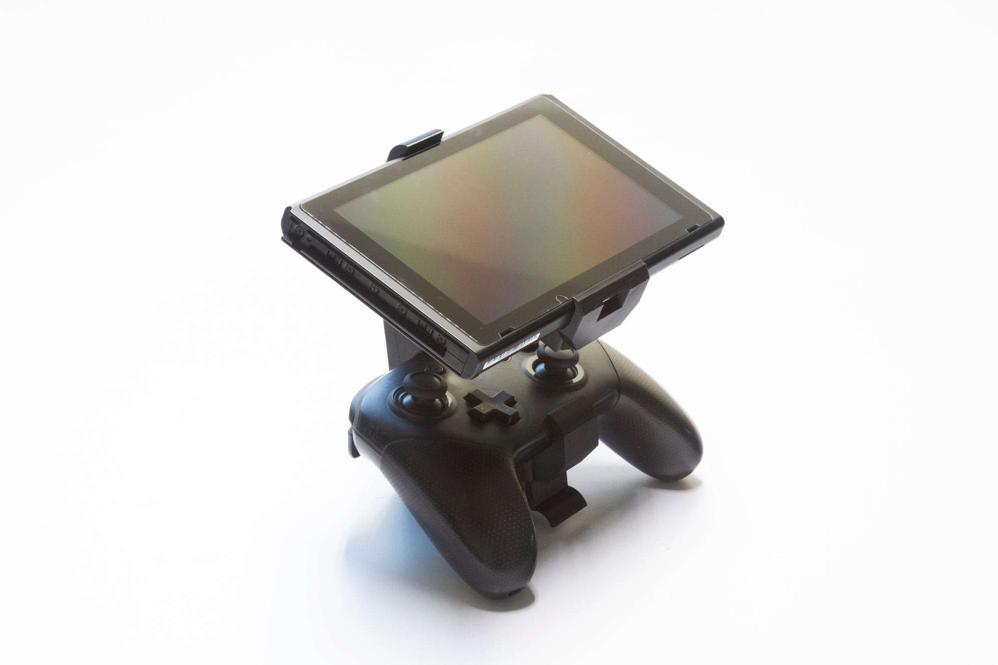 Pro Controller Mount for Nintendo Switch Using Unique Locking Mechanism 3d model